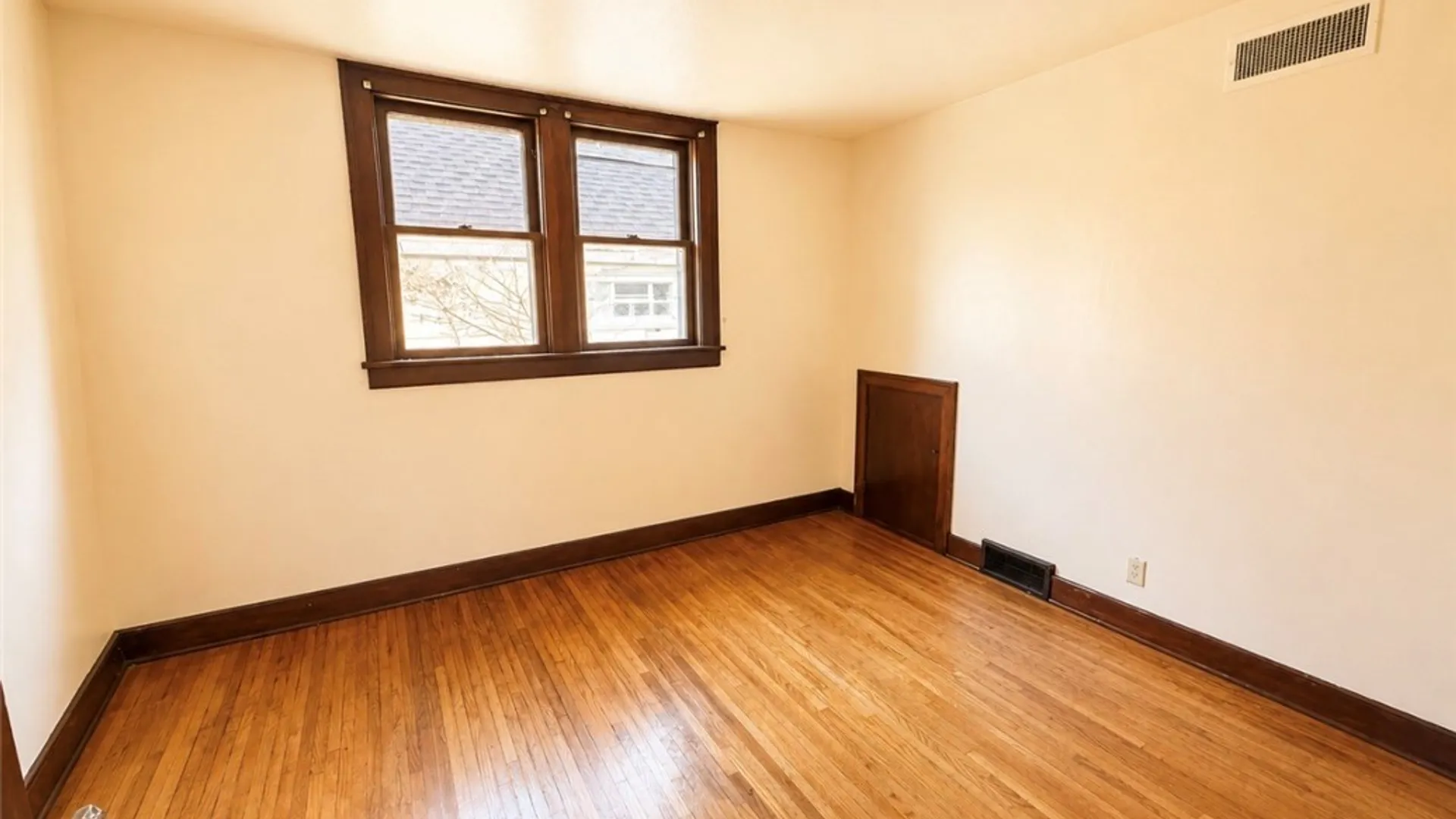 Property at 67 Thornton Ave, Buffalo, NY 14215 18