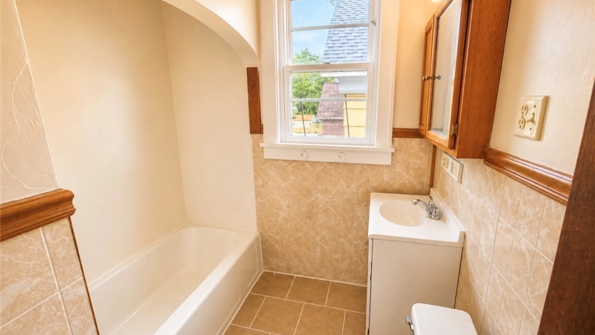 Property at 67 Thornton Ave, Buffalo, NY 14215 19