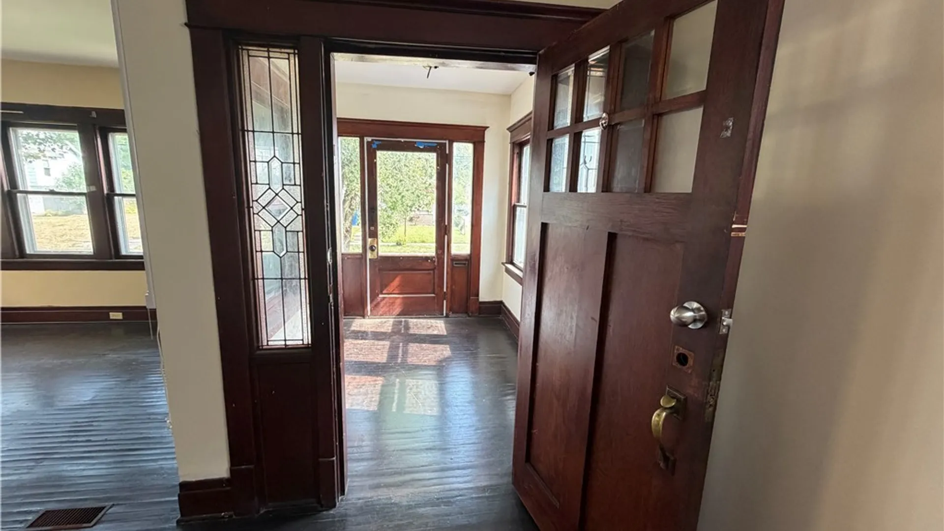 Property at 67 Thornton Ave, Buffalo, NY 14215 3