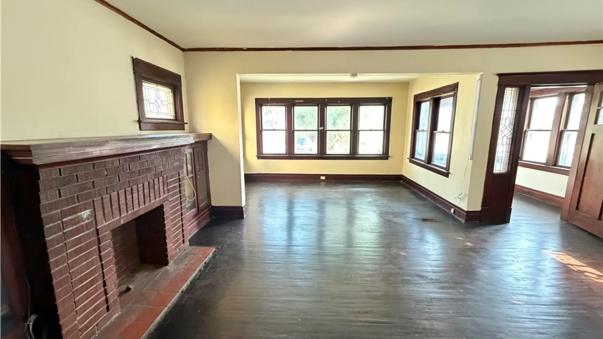 Property at 67 Thornton Ave, Buffalo, NY 14215 5