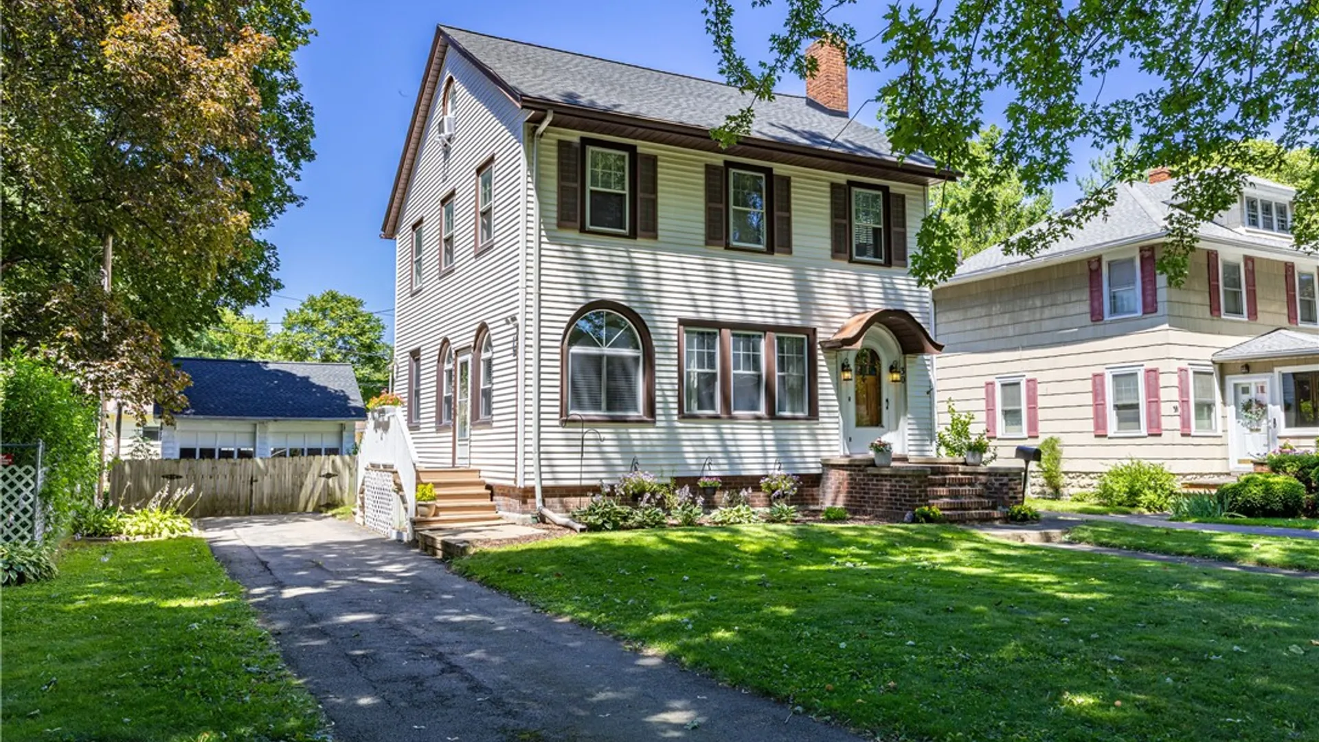 Property at 30 Rawlinson Road, Irondequoit, NY 14617 2