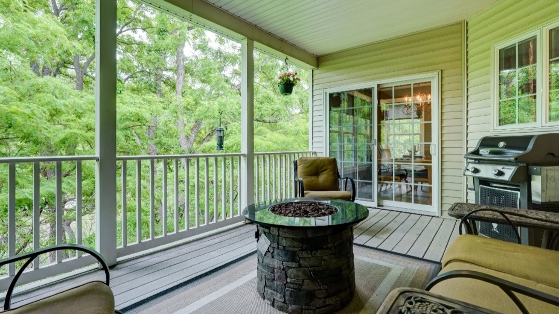 Property at 1037 Chapelhill Drive, Victor, NY 14564 20