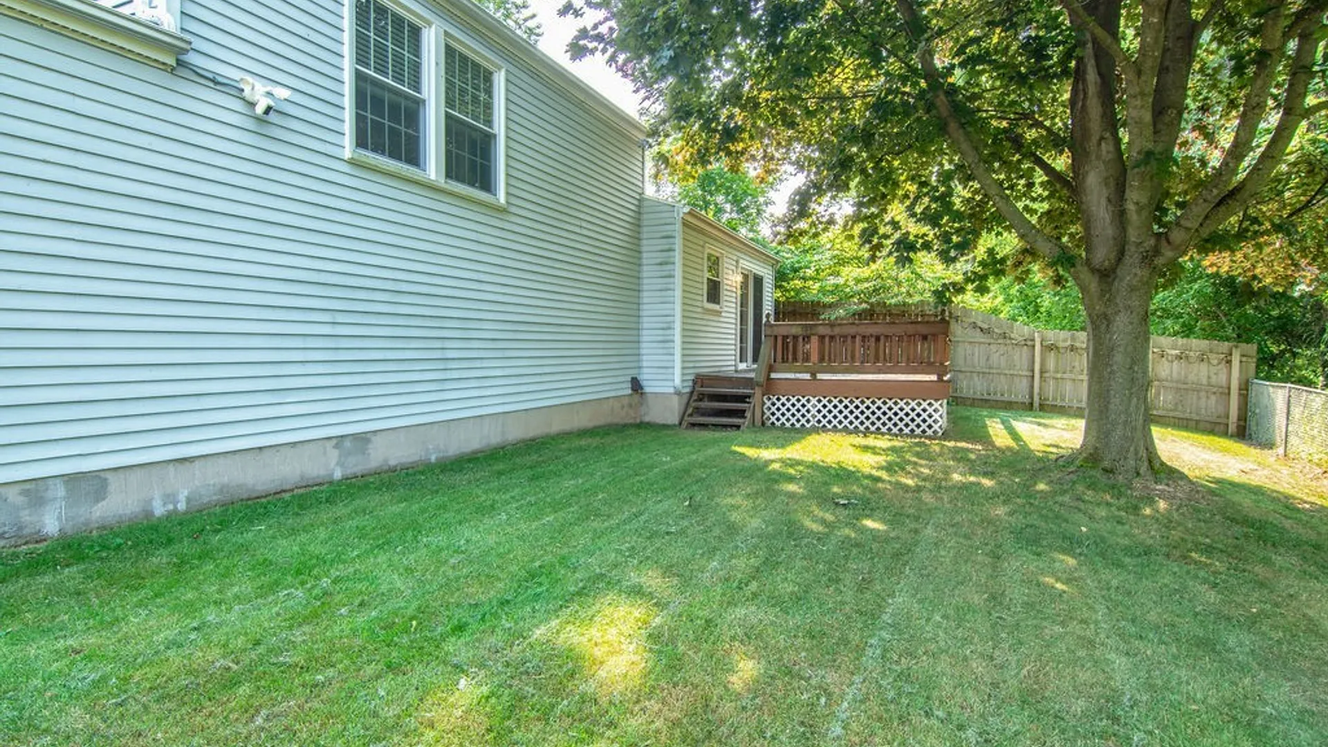 Property at 208 Rocky Road, Salina, NY 13090 35