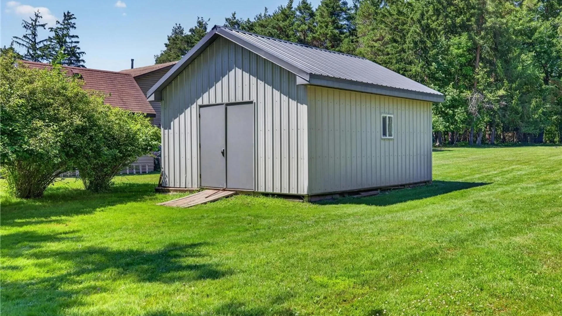 Property at 1890 Center Road, West Seneca, NY 14224 40