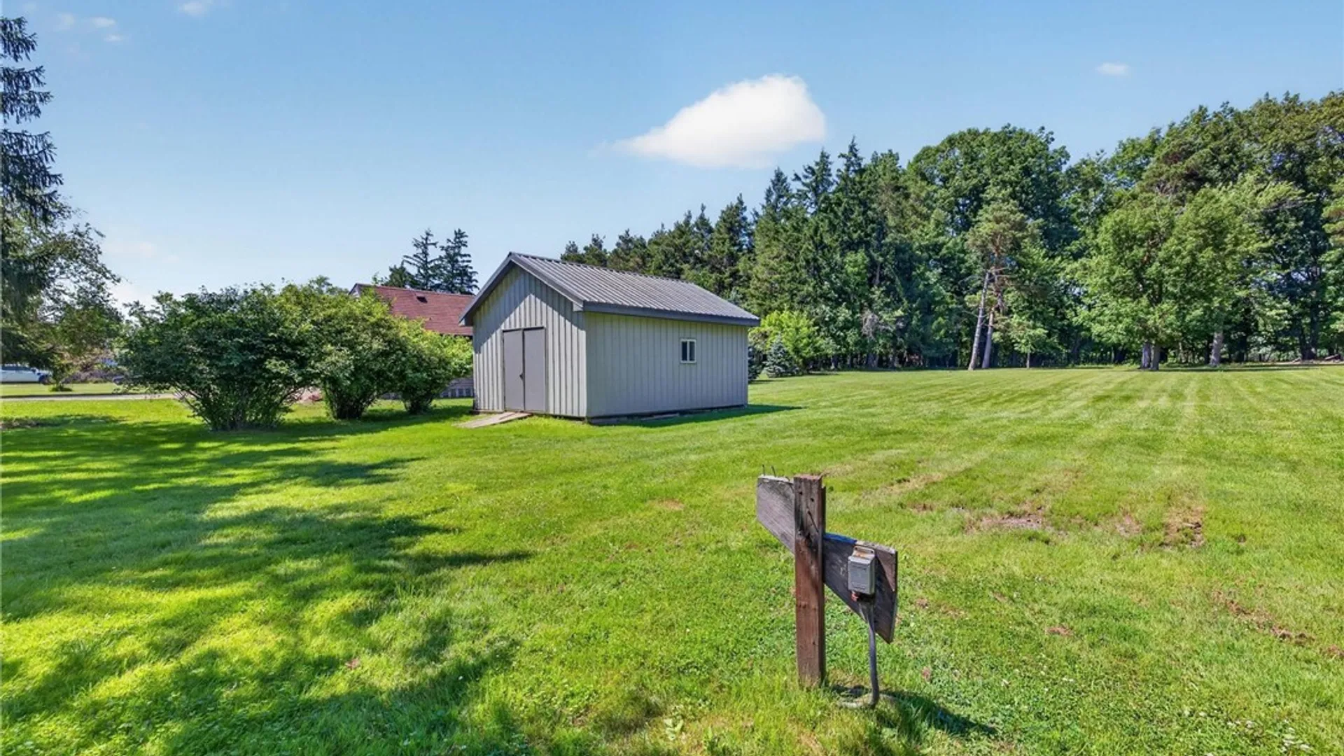 Property at 1890 Center Road, West Seneca, NY 14224 41