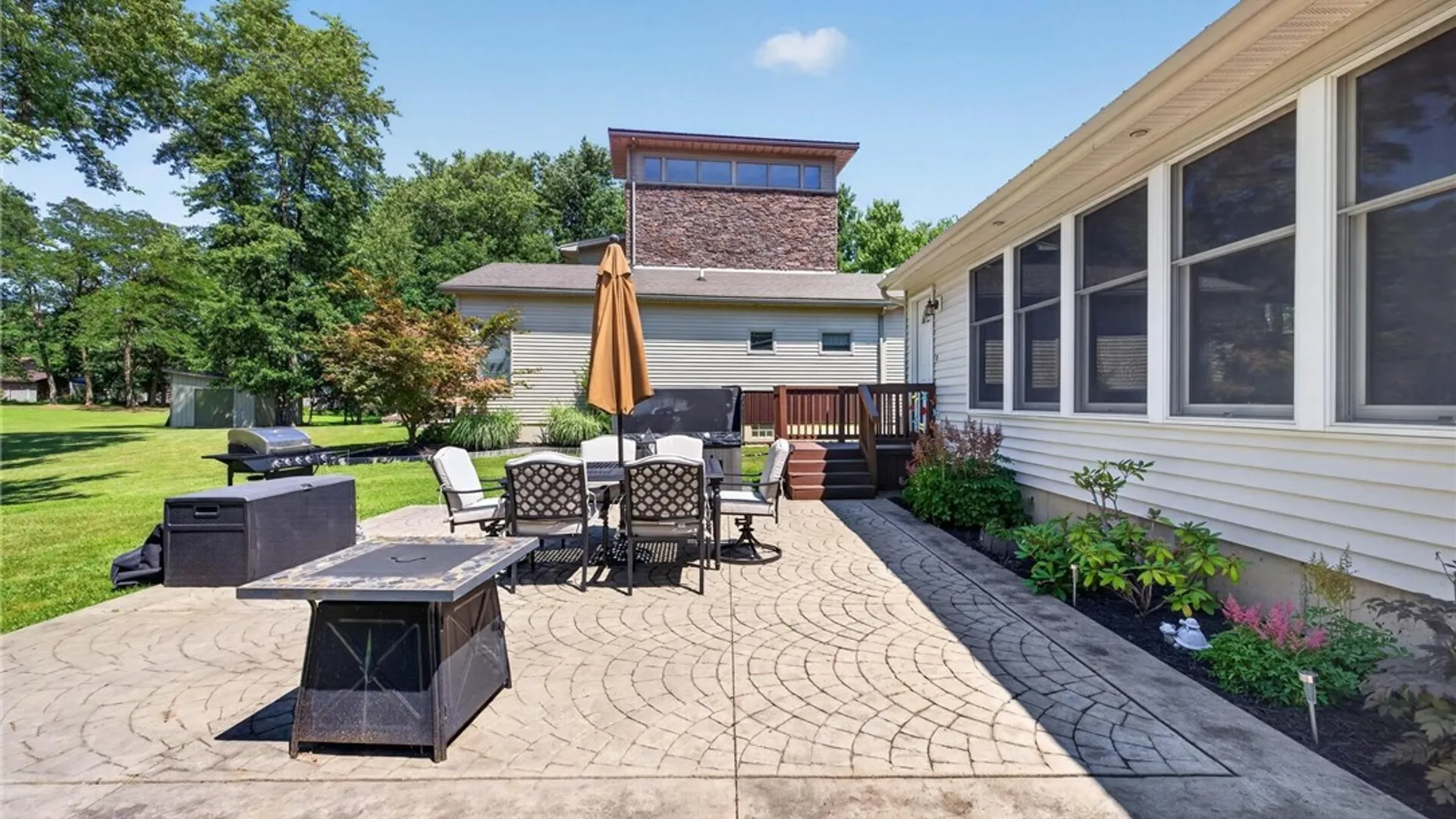 Property at 1890 Center Road, West Seneca, NY 14224 7