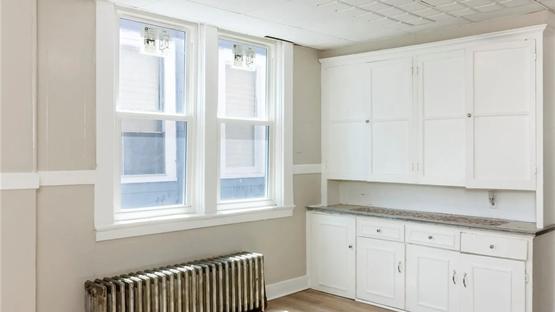 Property at 499 Fargo Avenue, Buffalo, NY 14213 15