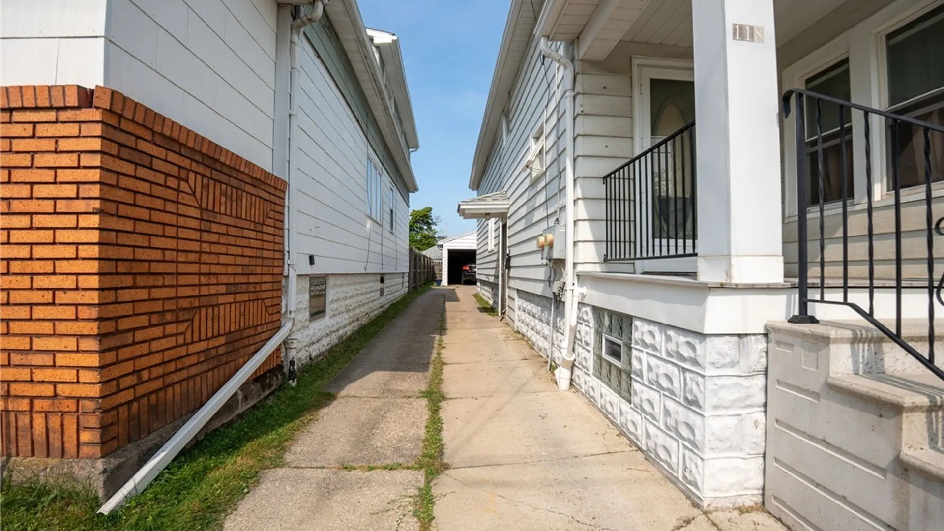 Property at 118 Hedwig Avenue, Cheektowaga, NY 14211 5