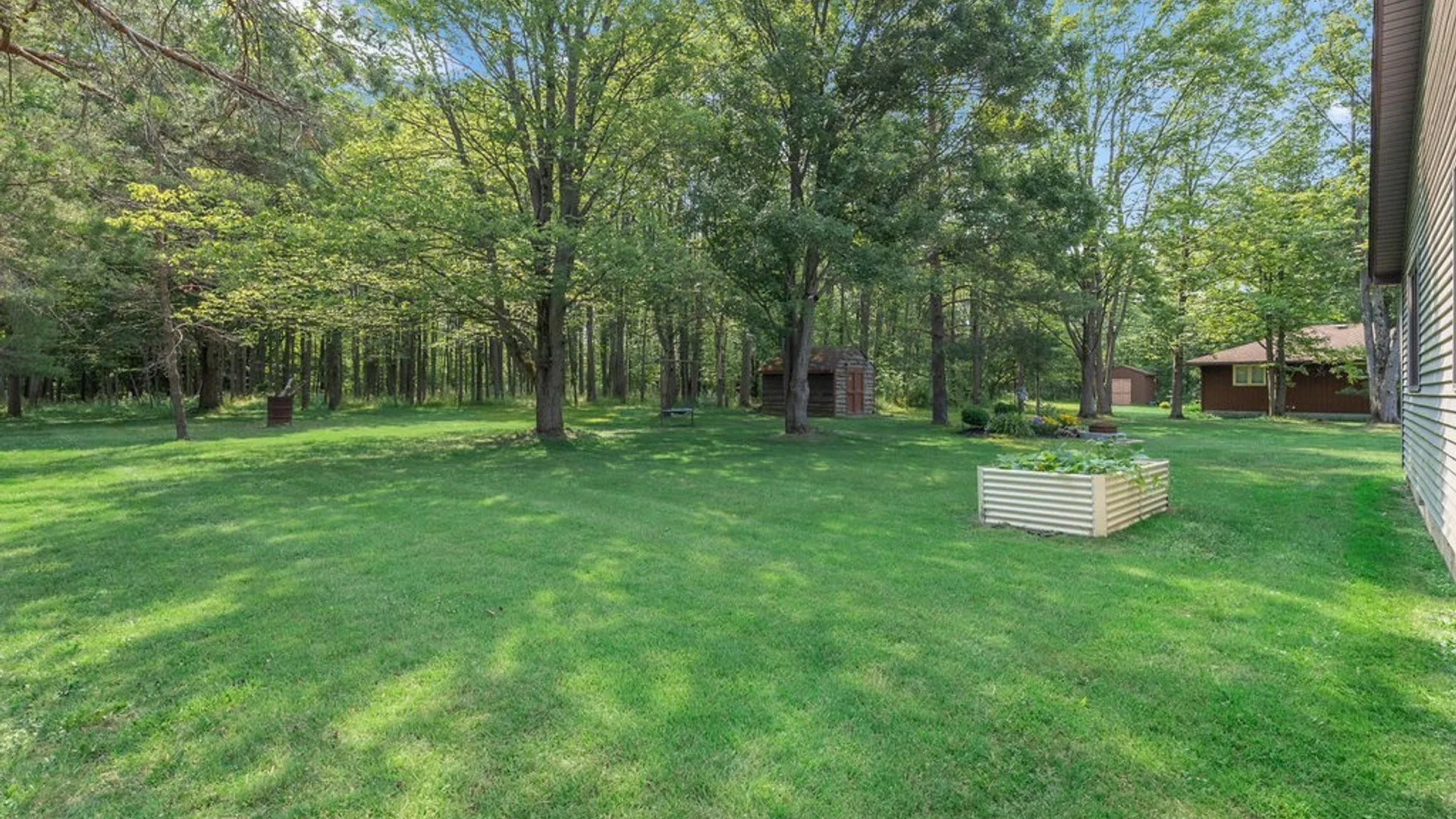 Property at 4627 Mckinley Parkway, Hamburg, NY 14075 10