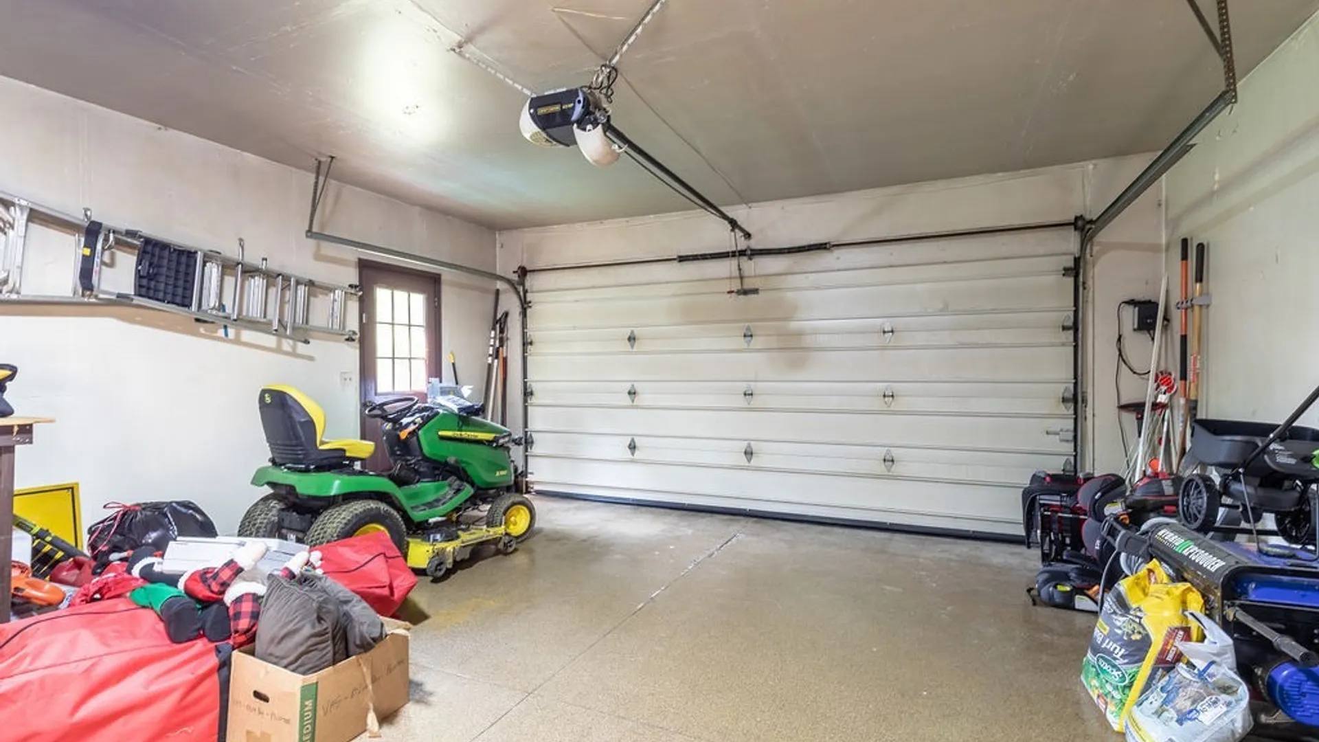 Property at 4627 Mckinley Parkway, Hamburg, NY 14075 45