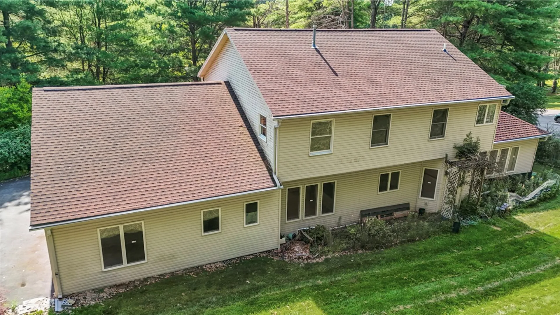 Property at 5765 E Henrietta Road, Rush, NY 14543 44