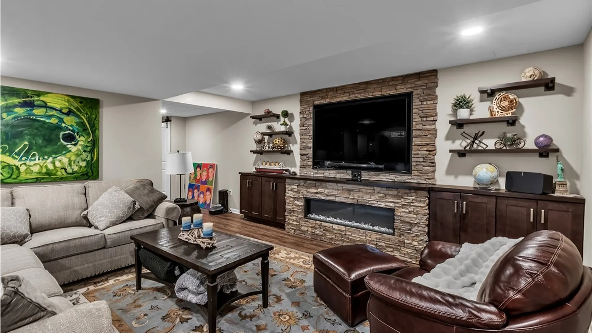 Property at 8059 Laurel Park Ln, Clarence, NY 14051 30
