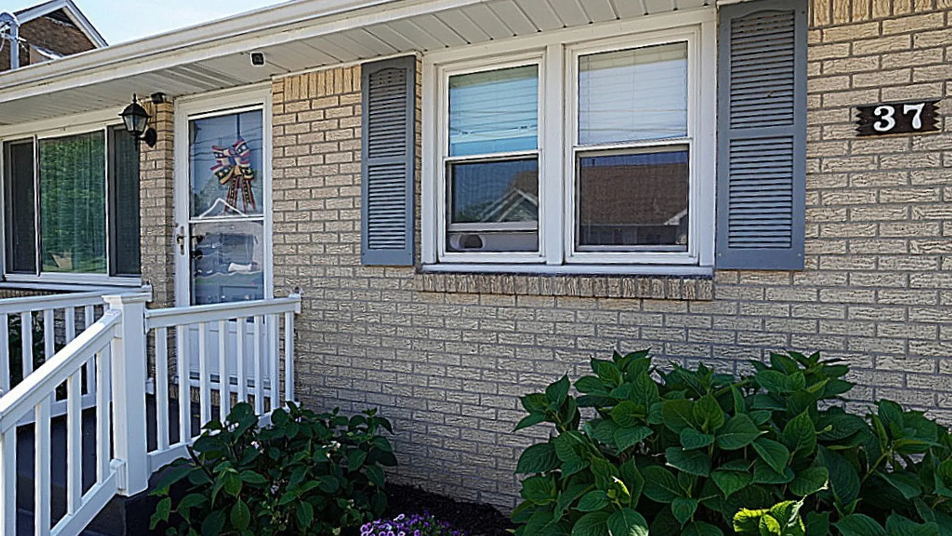 Property at 37 Burke Drive, Lackawanna, NY 14218 3