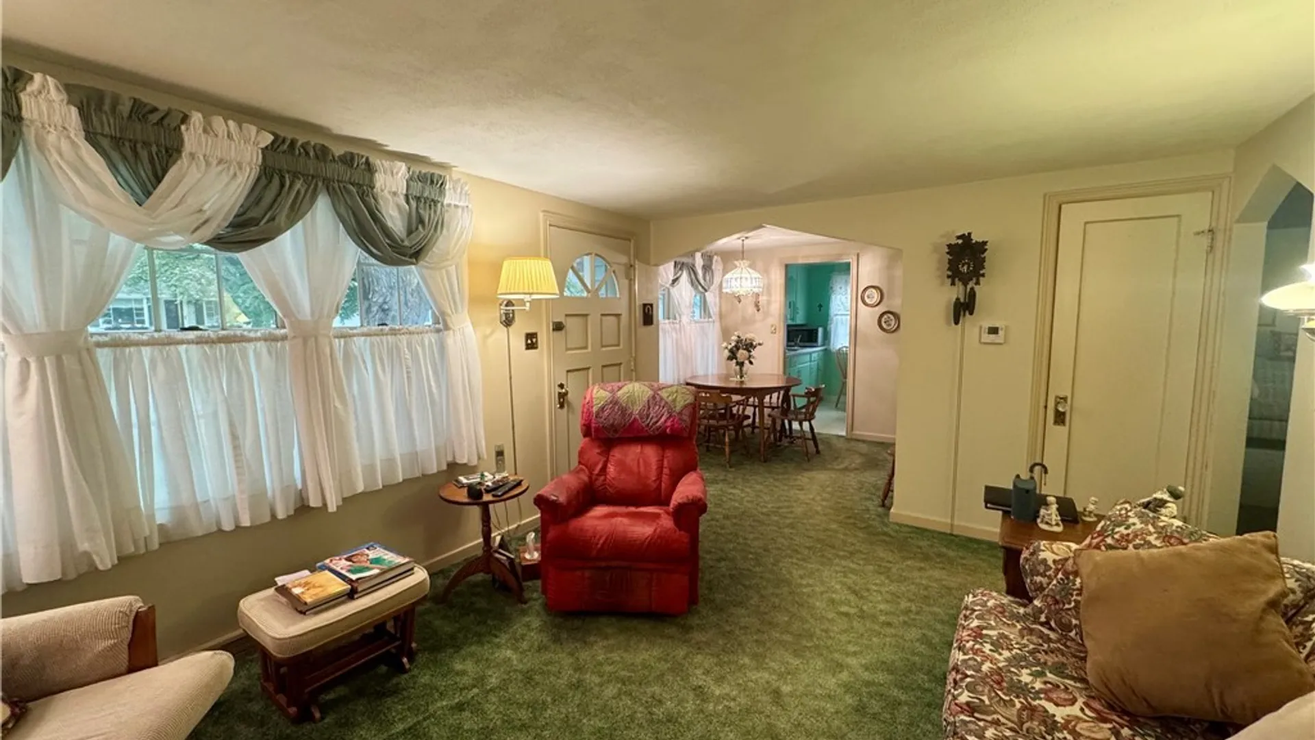 Property at 125 Crystal Drive, Clay, NY 13212 10