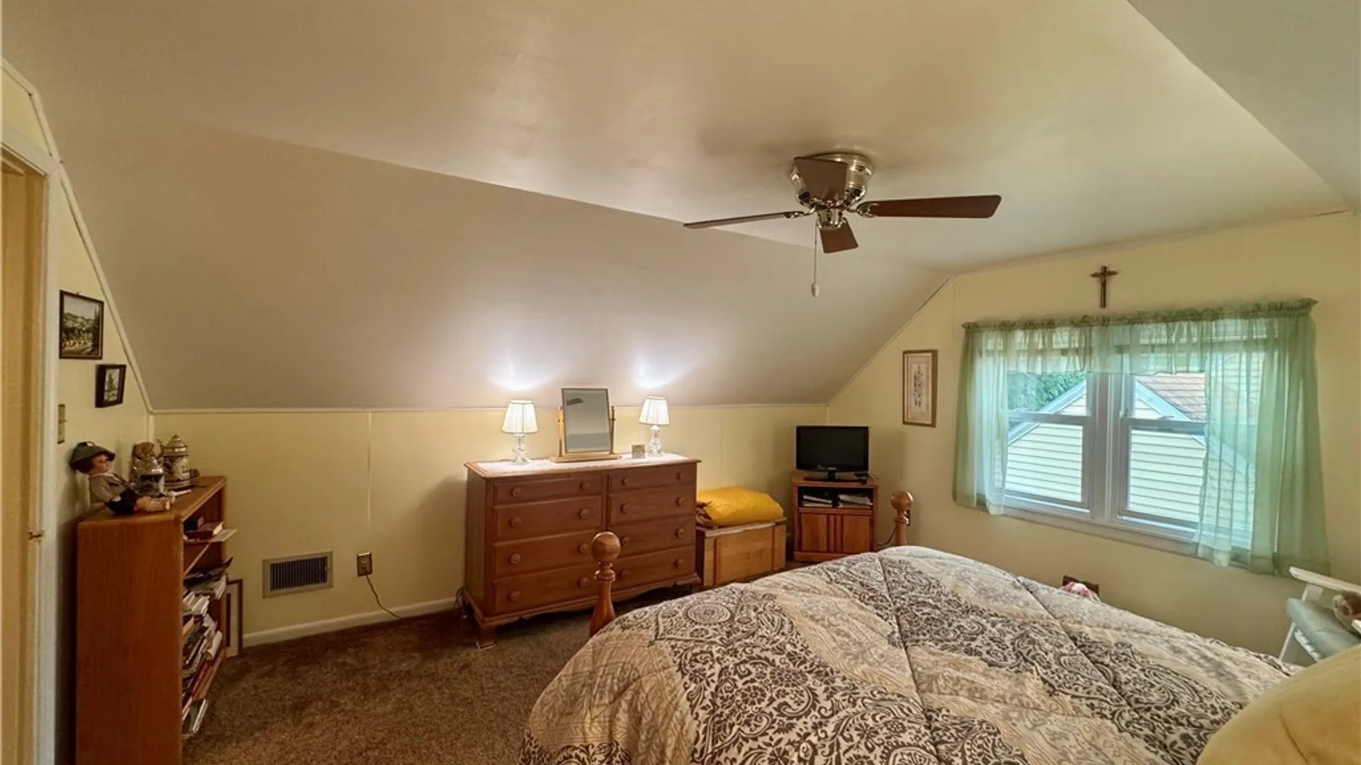Property at 125 Crystal Drive, Clay, NY 13212 33