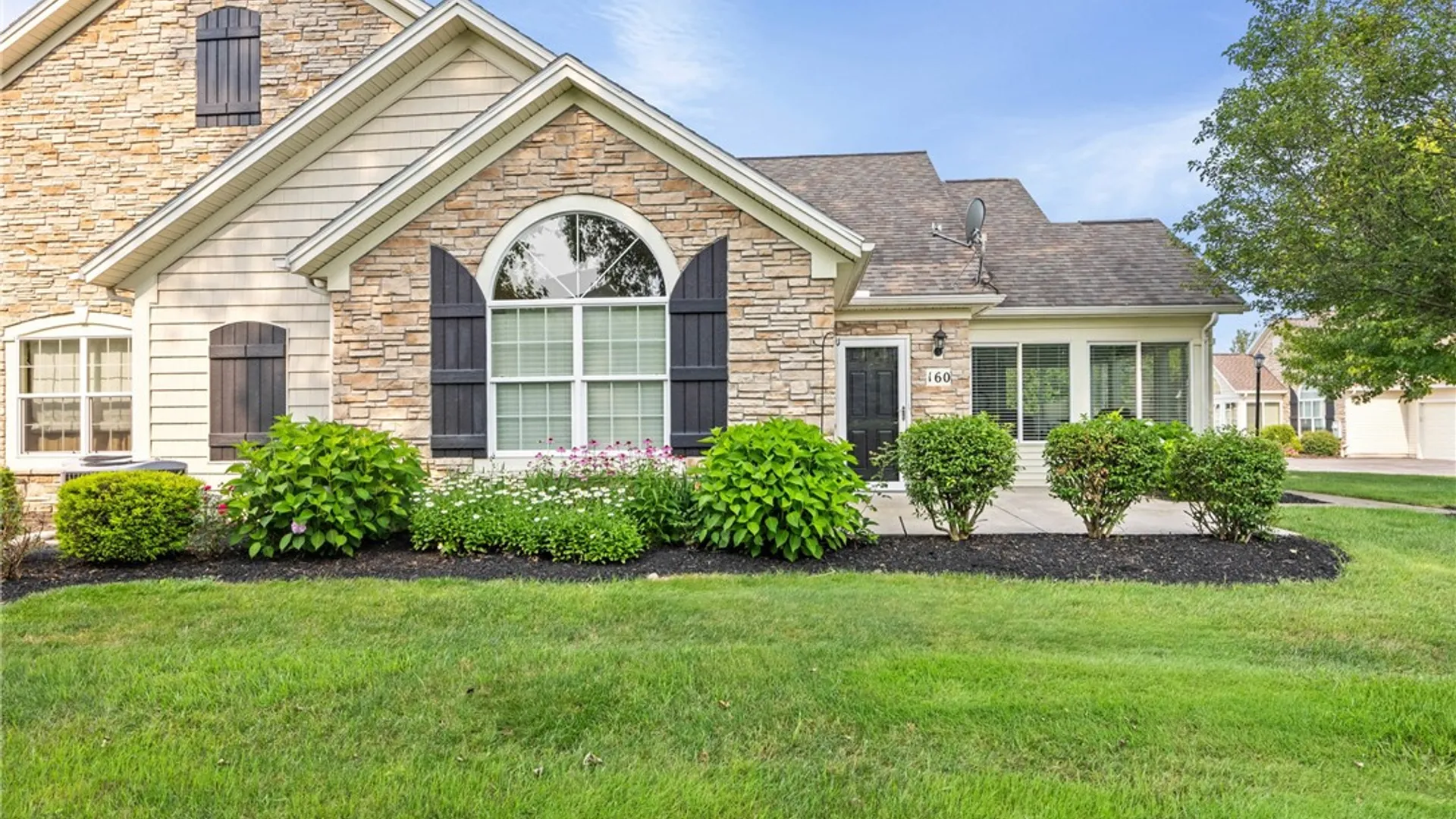 Property at 160 Maryview Drive, Penfield, NY 14580 4