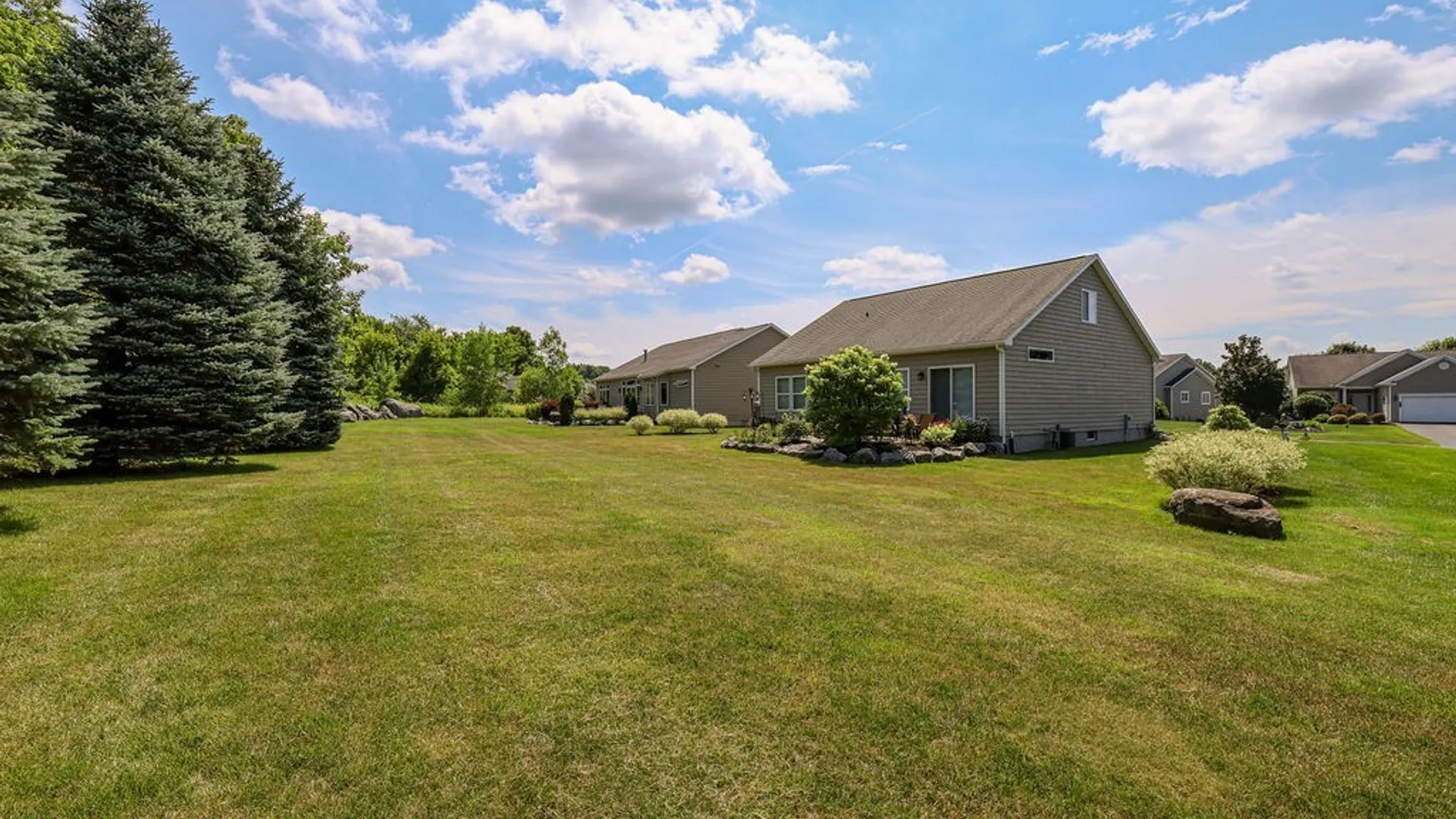 Property at 133 Edwards Falls Lane, Manlius, NY 13104 44