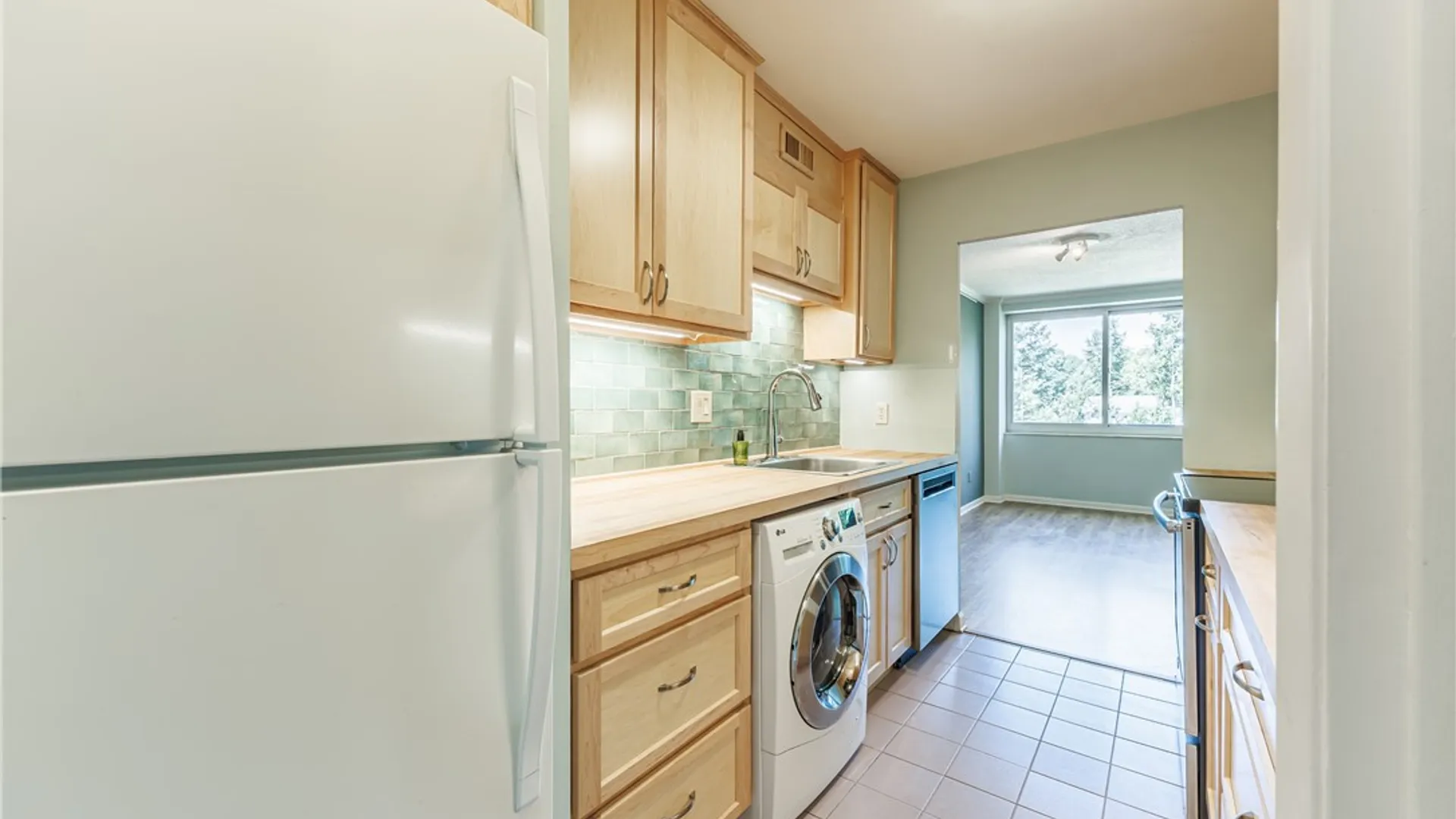 Property at 1400 East Avenue, Rochester, NY 14610 10