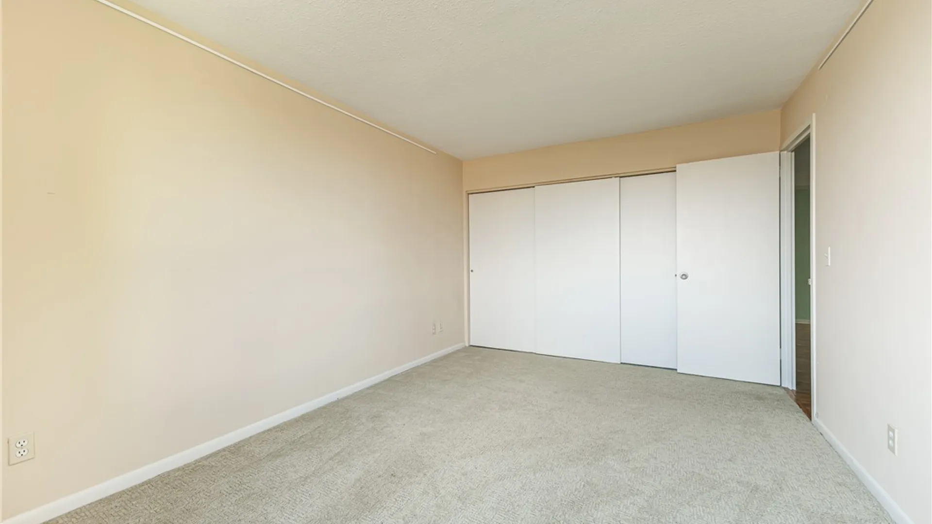 Property at 1400 East Avenue, Rochester, NY 14610 26