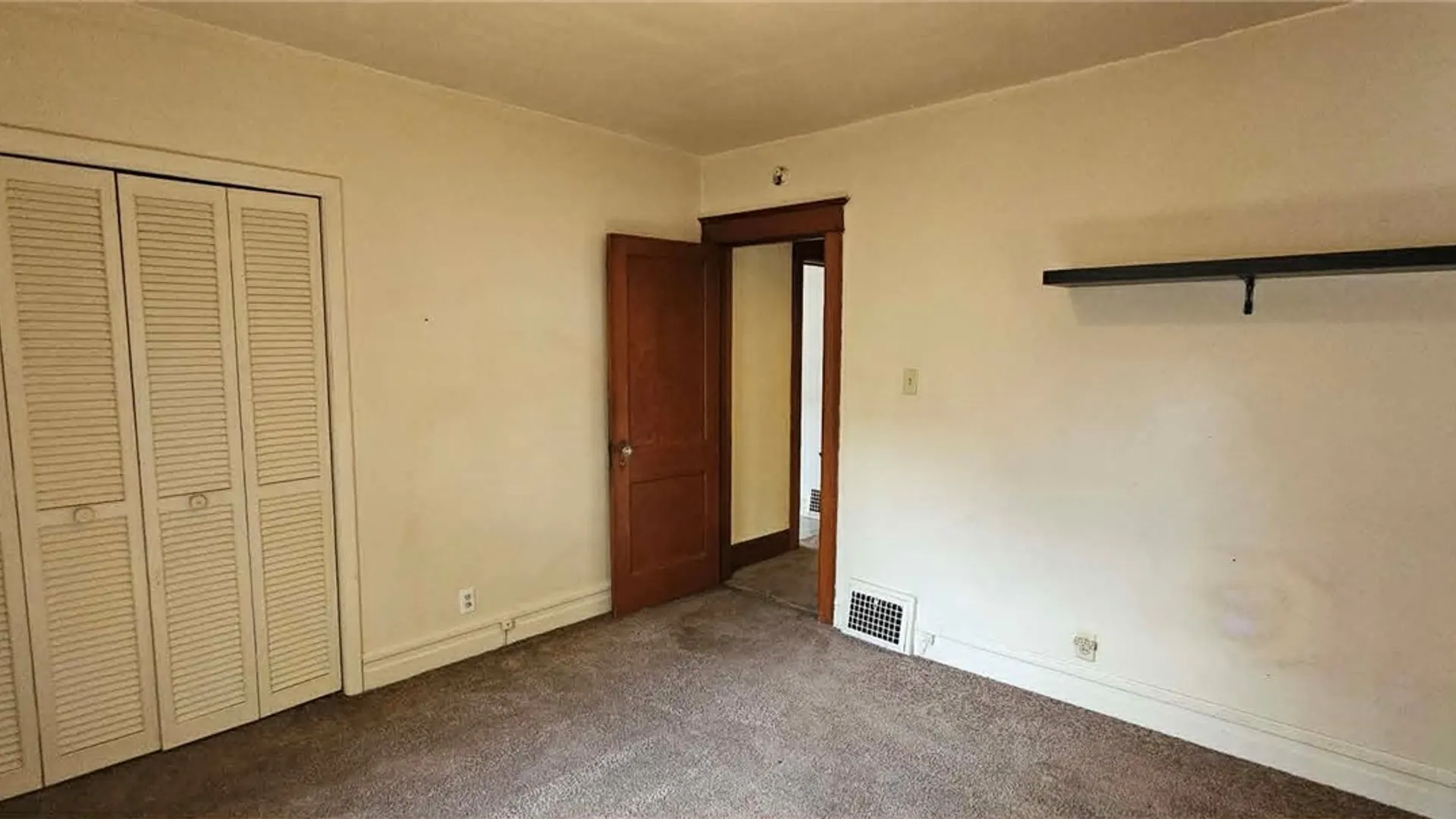 Property at 305 E Garden Street, Rome, NY 13440 17