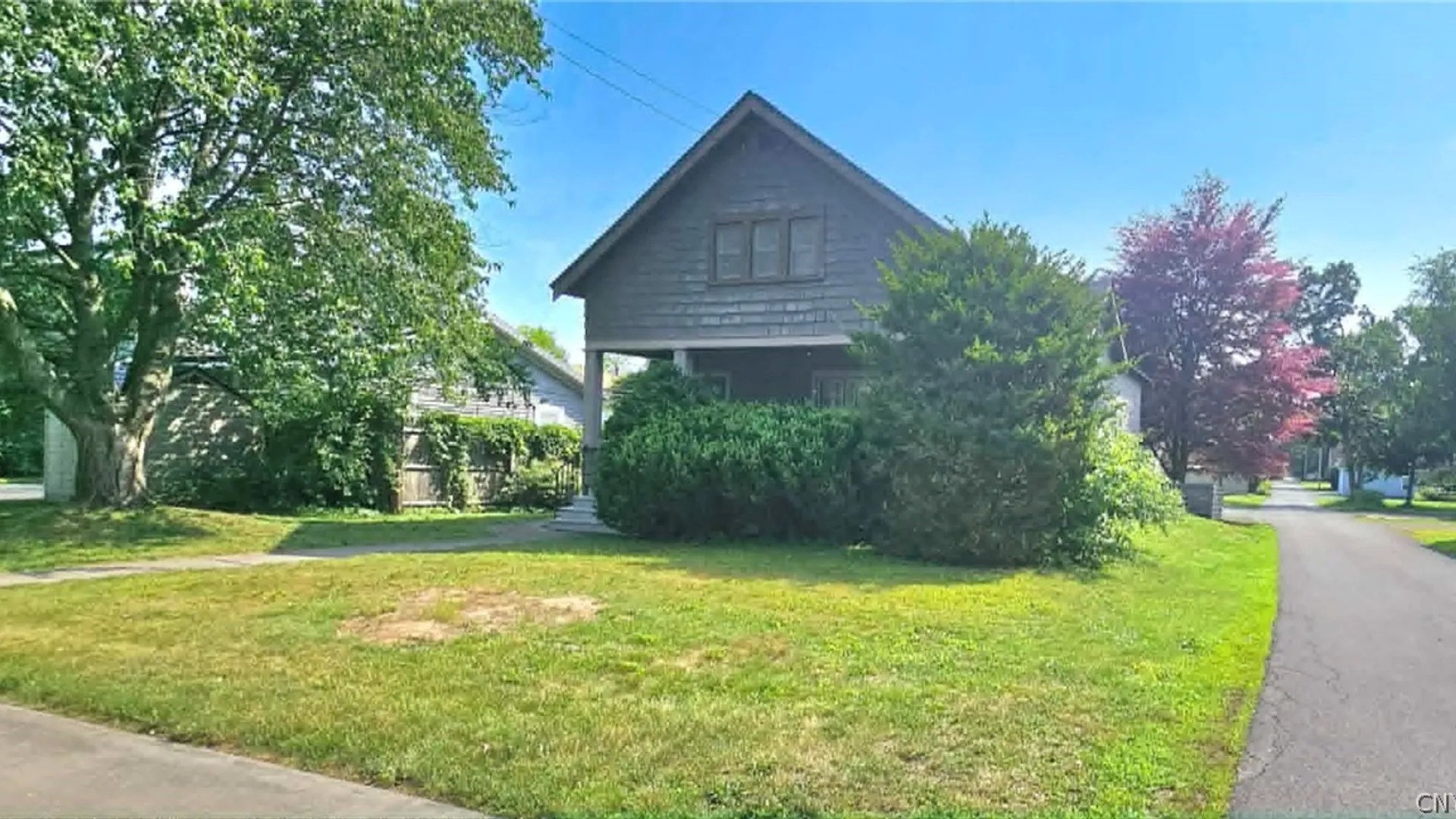Property at 305 E Garden Street, Rome, NY 13440 2