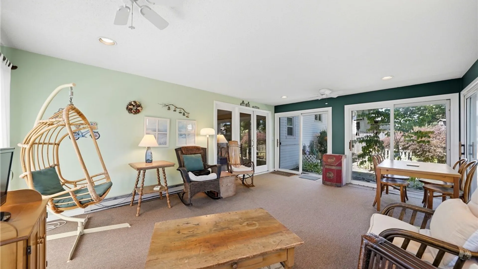 Property at 83 Wickham Drive, Amherst, NY 14221 24