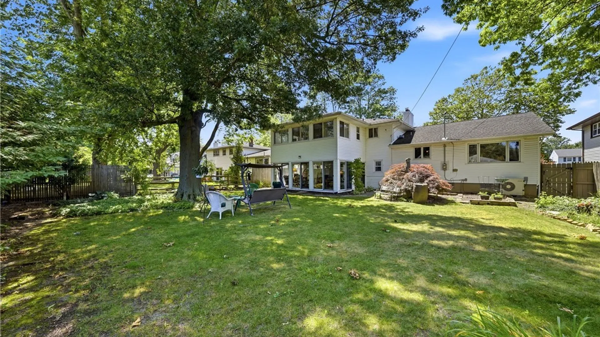 Property at 83 Wickham Drive, Amherst, NY 14221 44