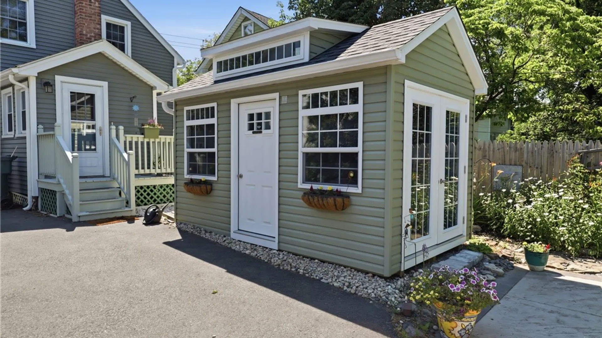 Property at 370 Merchants Road, Rochester, NY 14609 20
