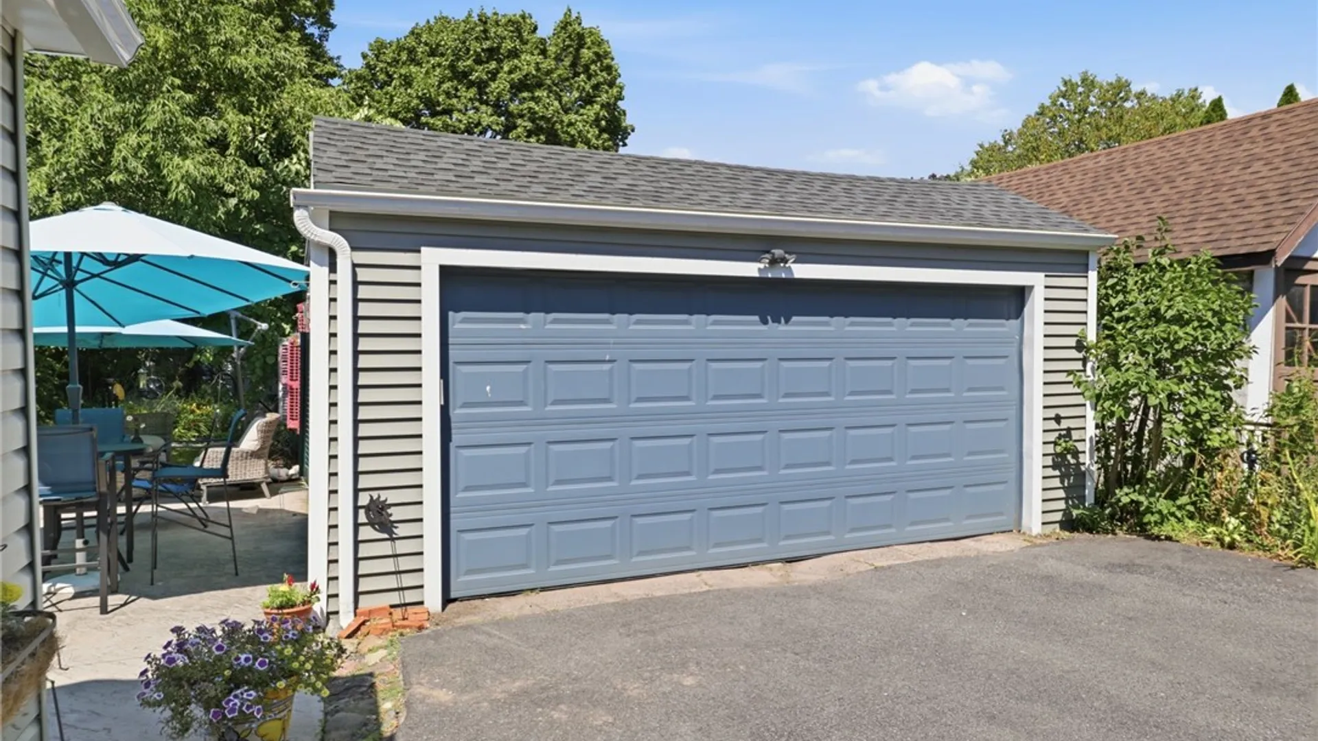 Property at 370 Merchants Road, Rochester, NY 14609 27
