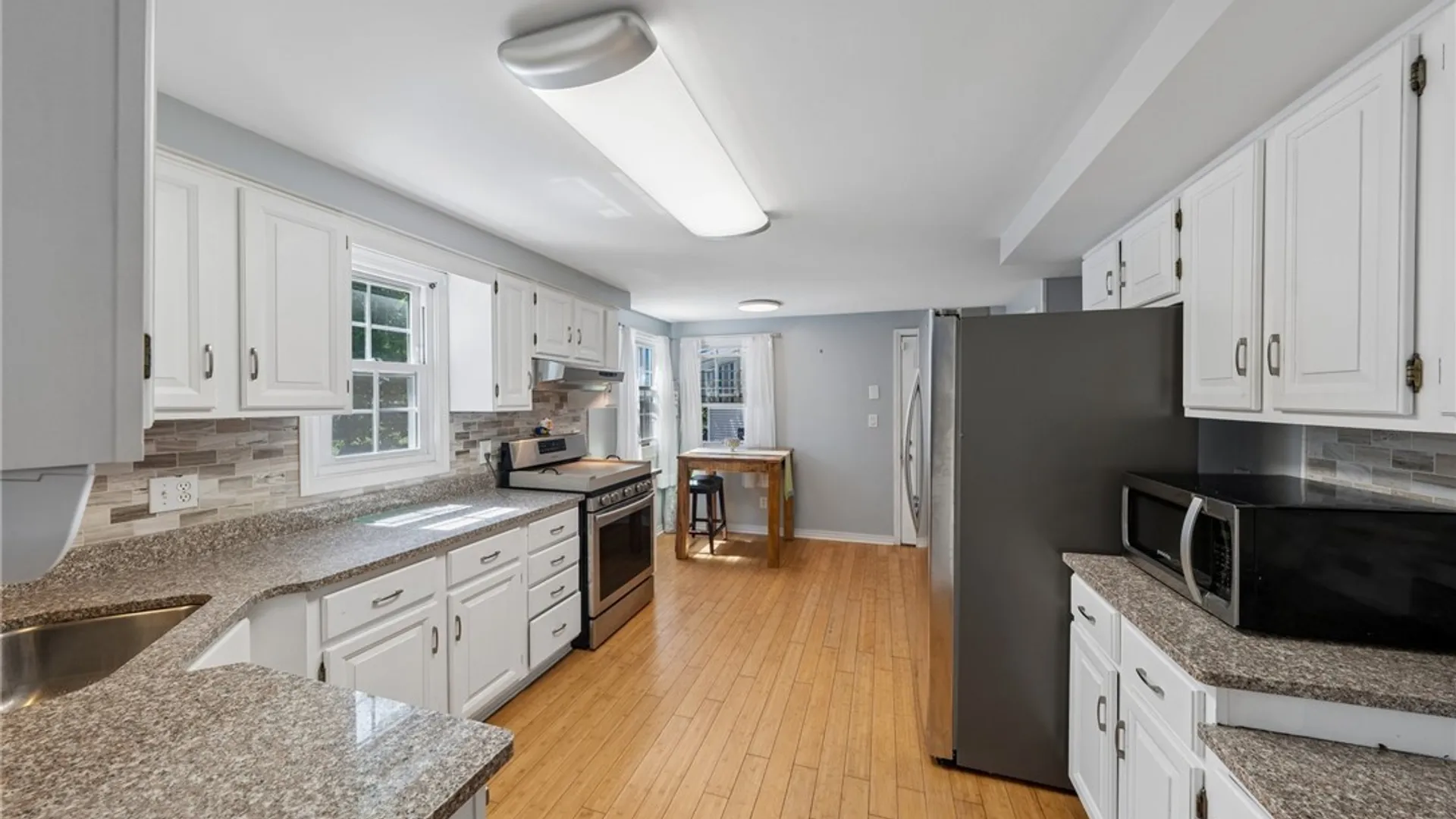 Property at 215 Brockmoore Drive, Amherst, NY 14051 18