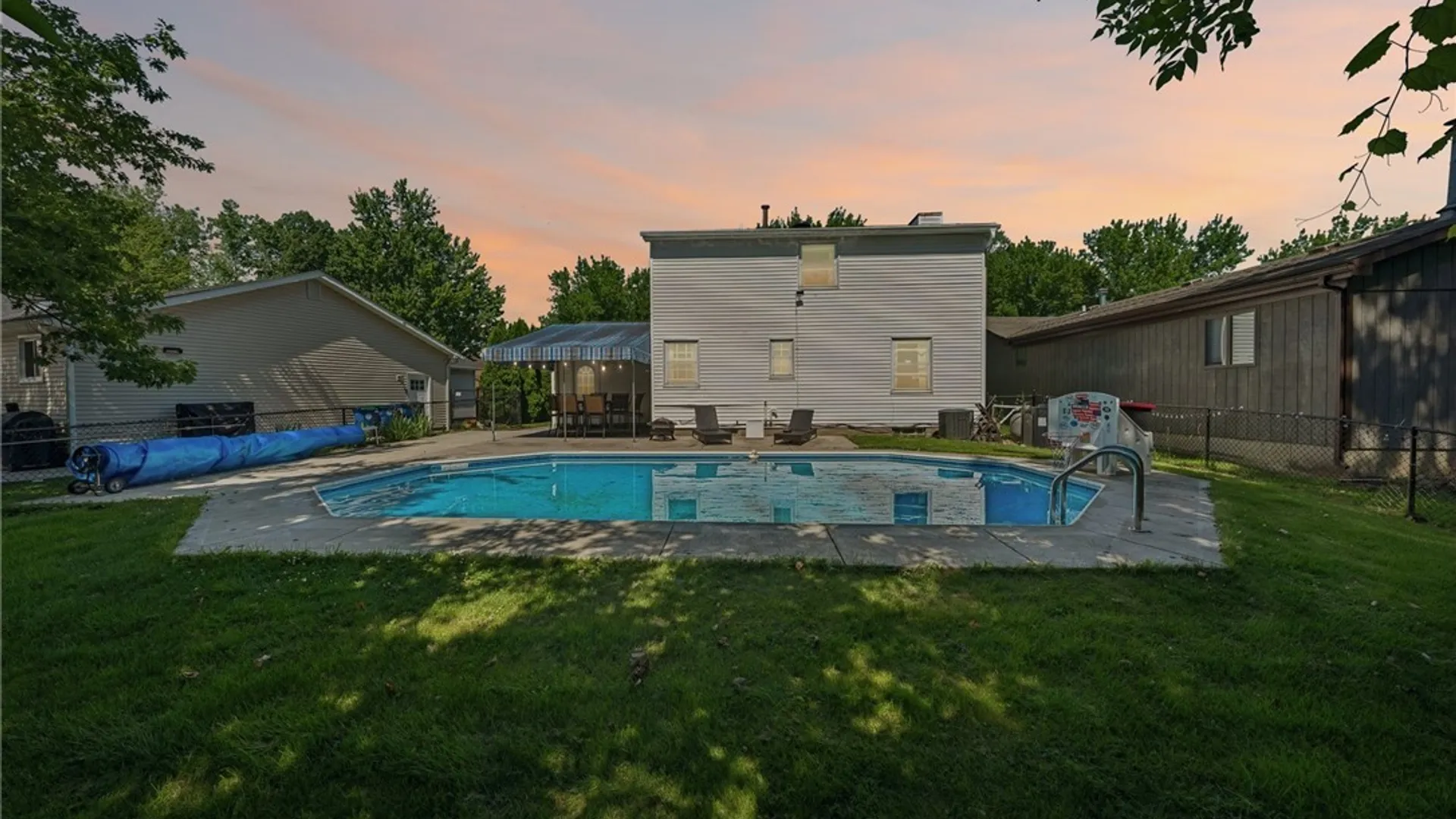 Property at 215 Brockmoore Drive, Amherst, NY 14051 34