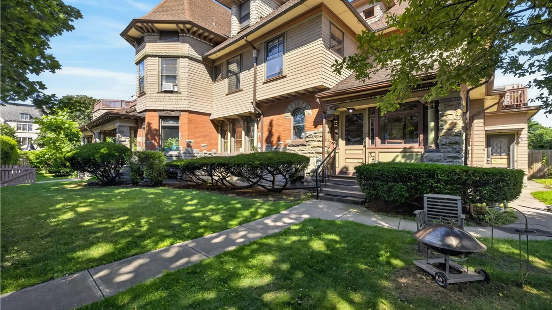 Property at 32-34 Strathallan Park, Rochester, NY 14607 2