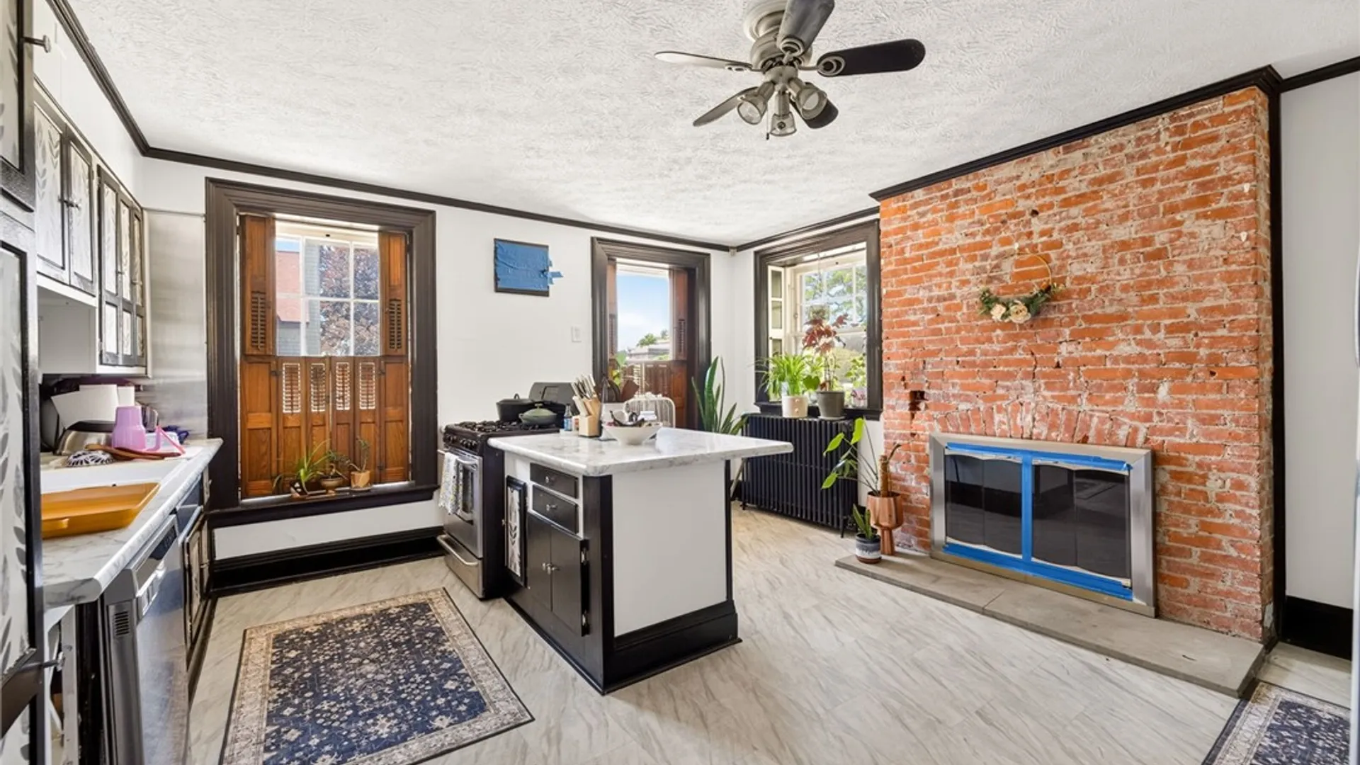 Property at 32-34 Strathallan Park, Rochester, NY 14607 20