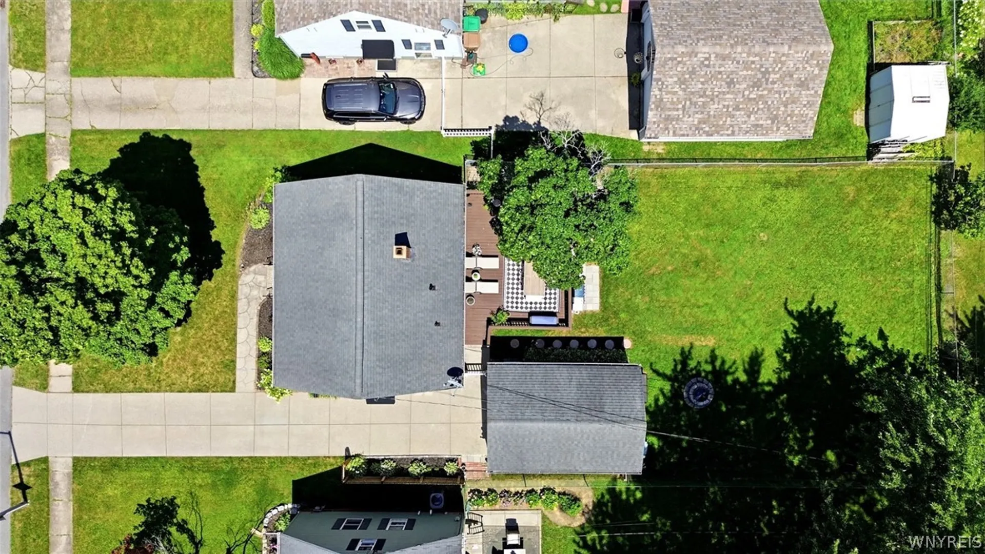Property at 25 S Huxley Drive, Cheektowaga, NY 14225 45