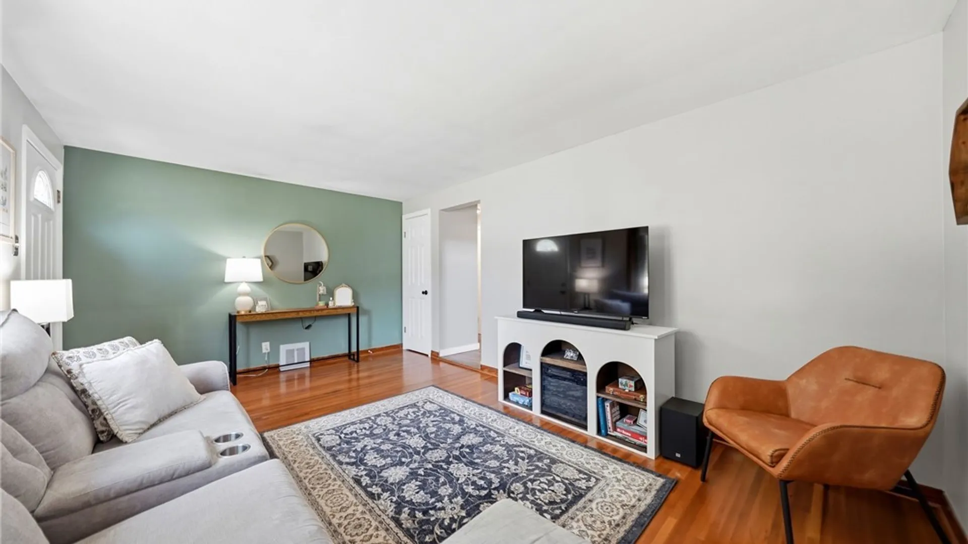 Property at 25 S Huxley Drive, Cheektowaga, NY 14225 7
