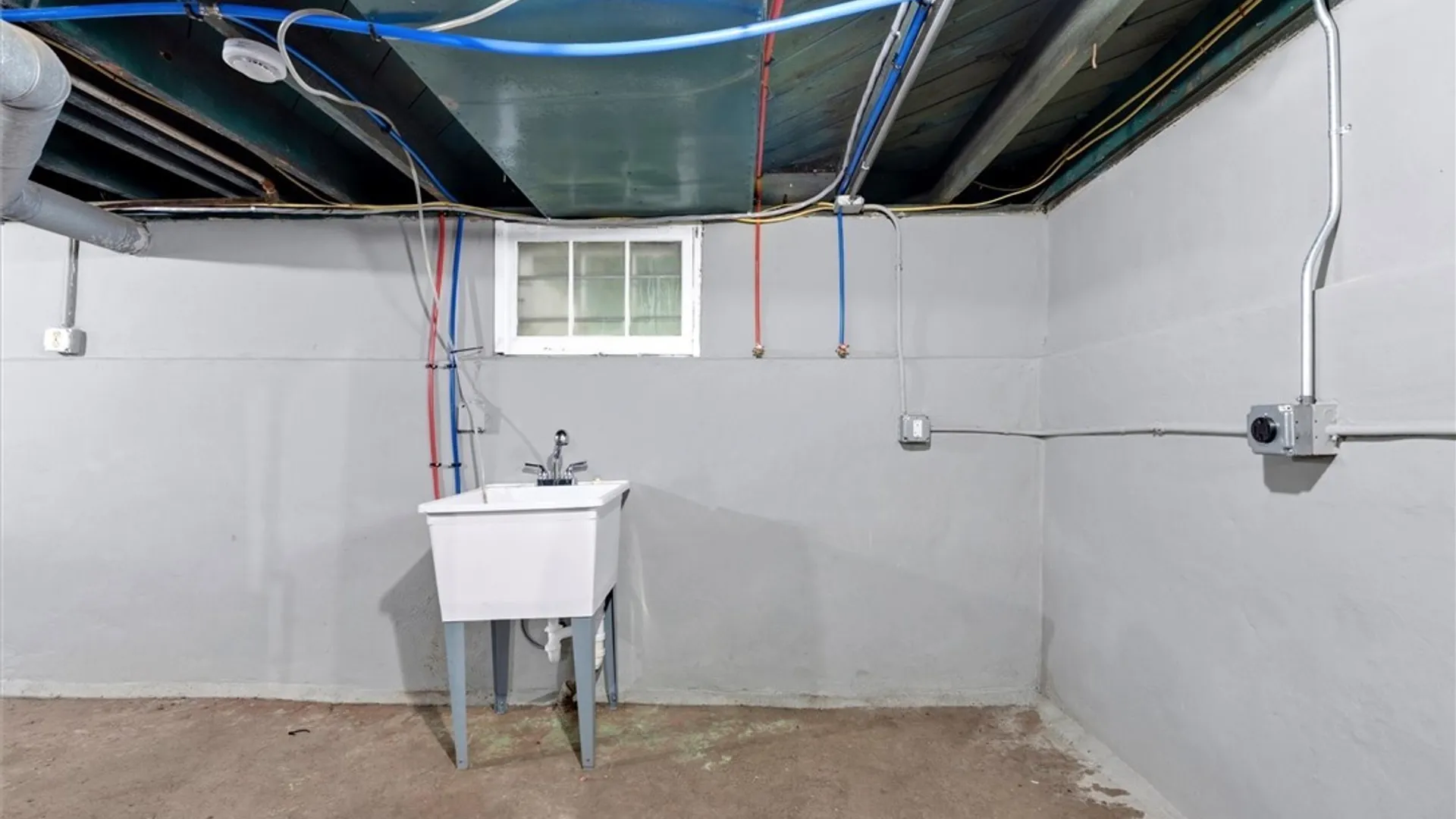 Property at 242 Rider Avenue, Syracuse, NY 13207 37