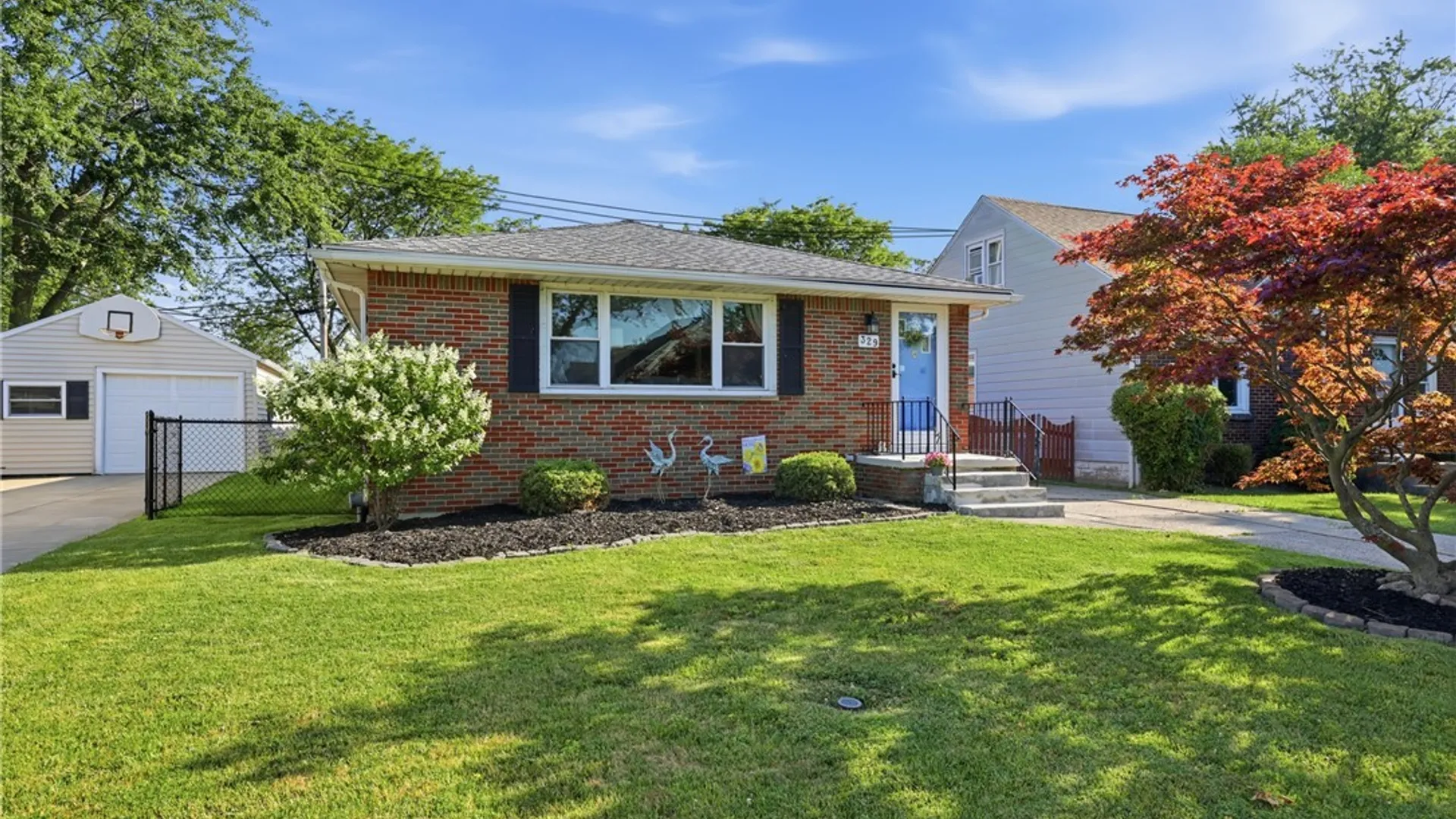 Property at 329 Lamont Drive, Amherst, NY 14226 2