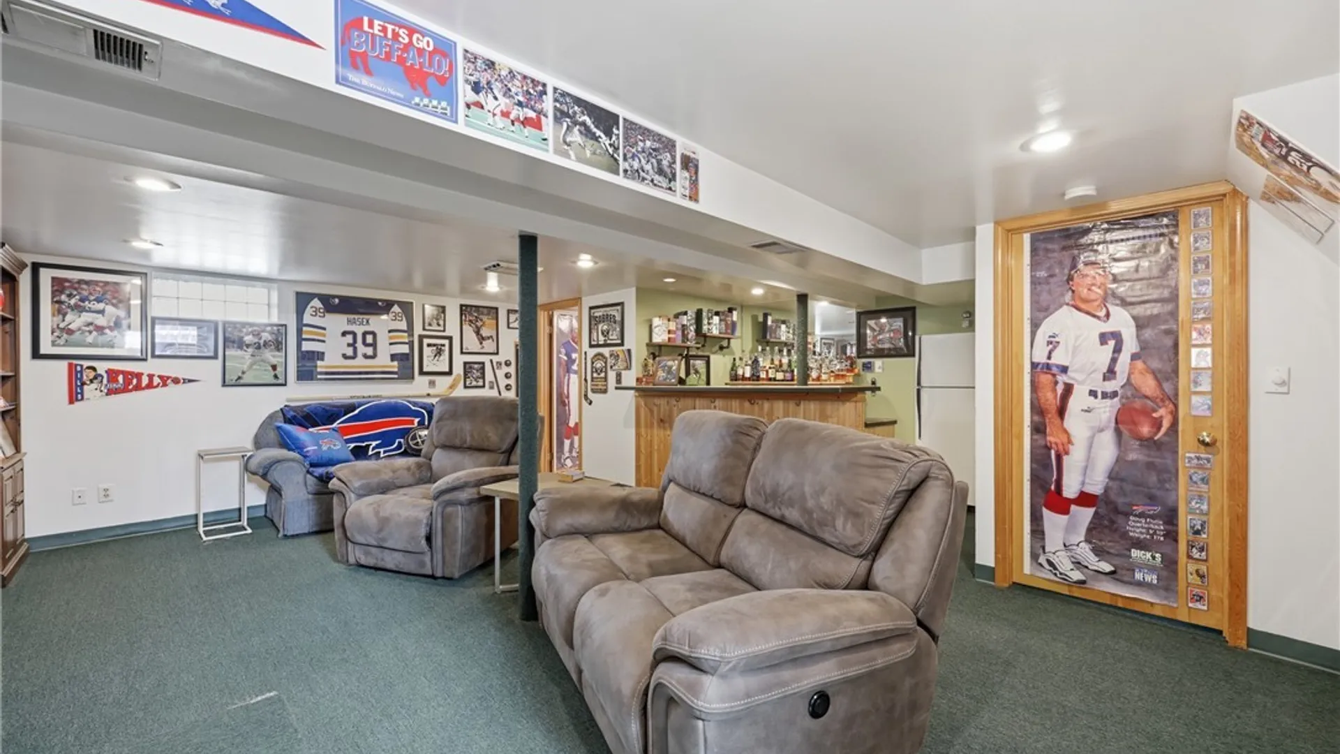 Property at 329 Lamont Drive, Amherst, NY 14226 25