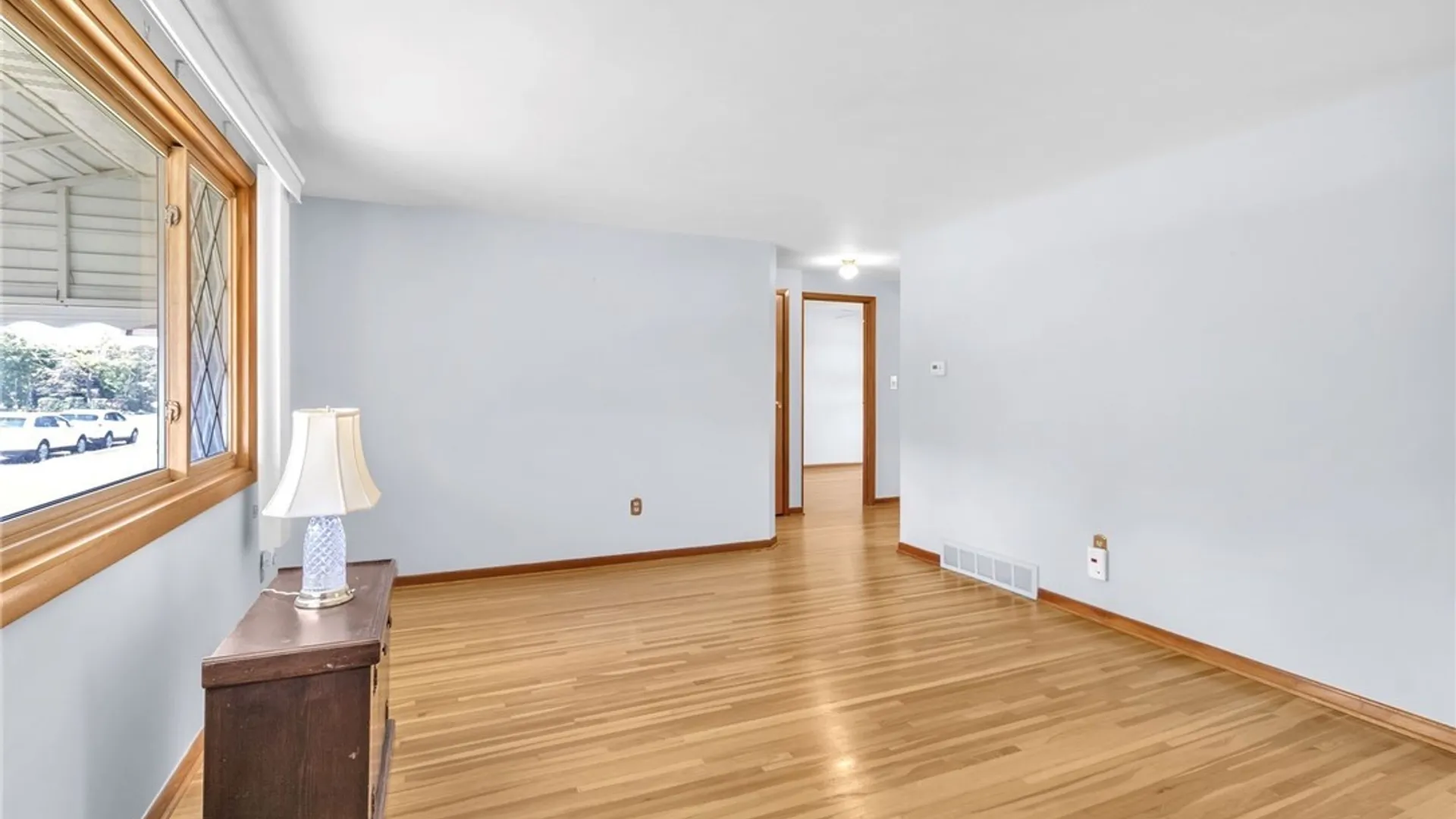 Property at 38 Wells Avenue, Cheektowaga, NY 14227 12