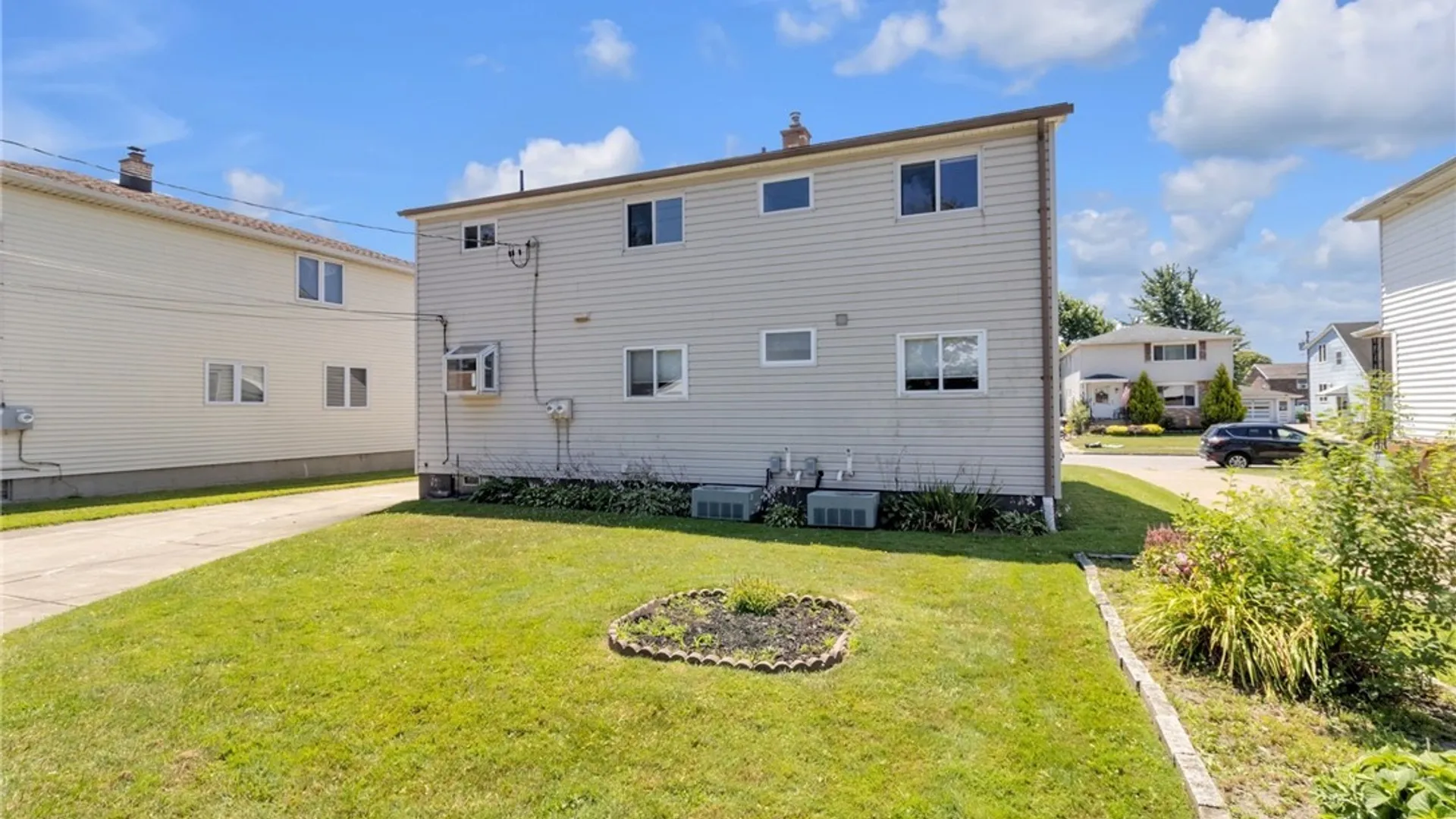 Property at 38 Wells Avenue, Cheektowaga, NY 14227 45