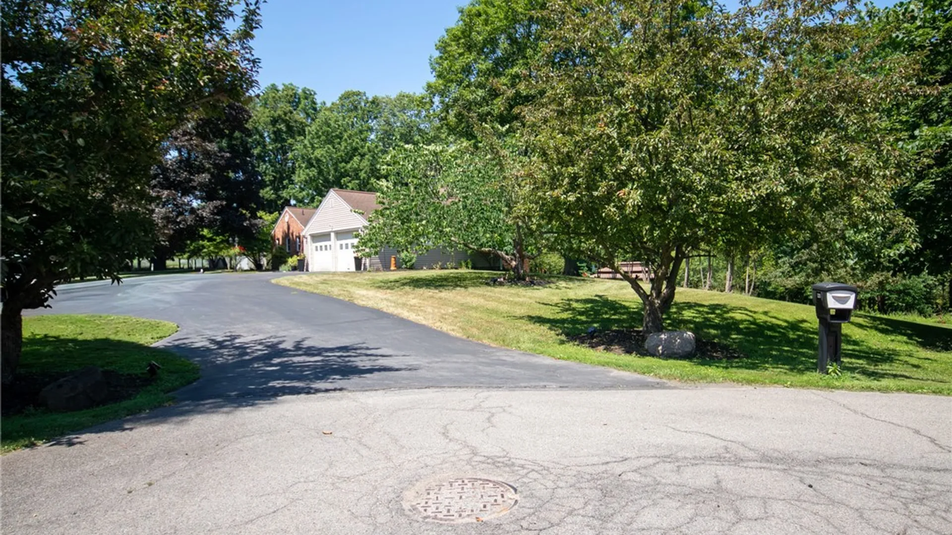 Property at 1201 Summit Dr, Arcadia, NY 14513 14