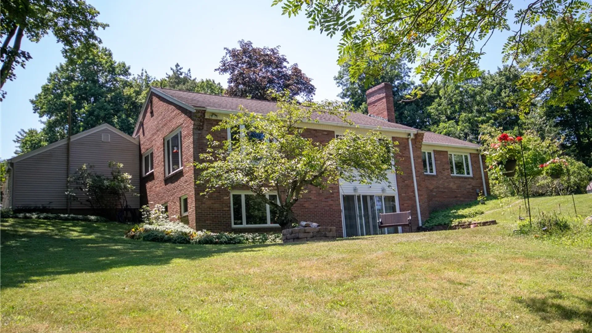 Property at 1201 Summit Dr, Arcadia, NY 14513 7
