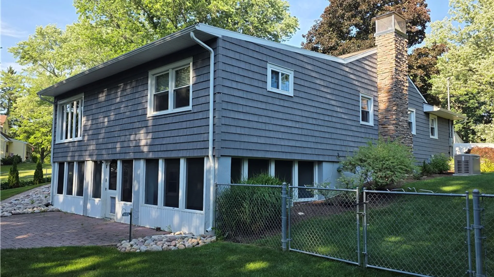 Property at 7 Locust Street, Bath, NY 14810 6
