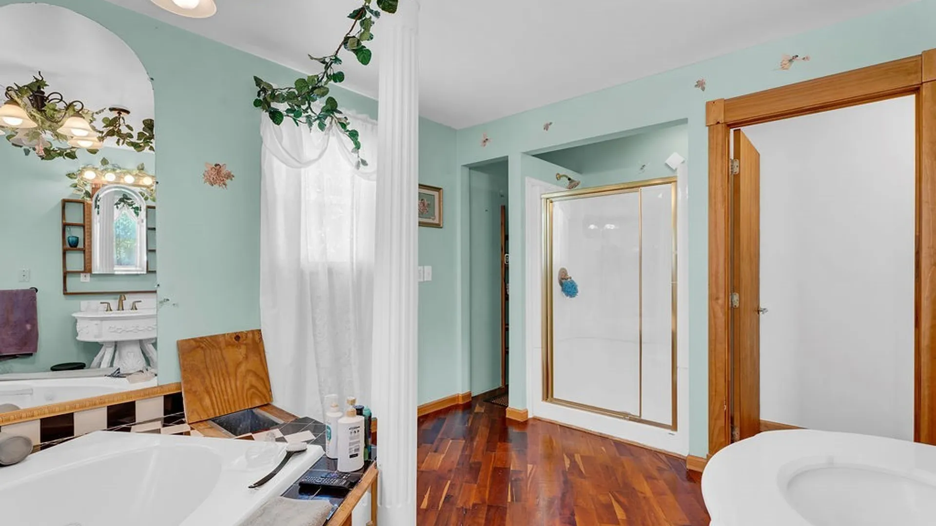 Property at 4015 Mapleton Road, Wheatfield, NY 14120 17