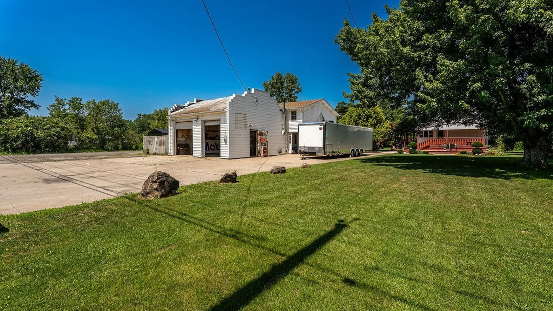 Property at 4015 Mapleton Road, Wheatfield, NY 14120 34