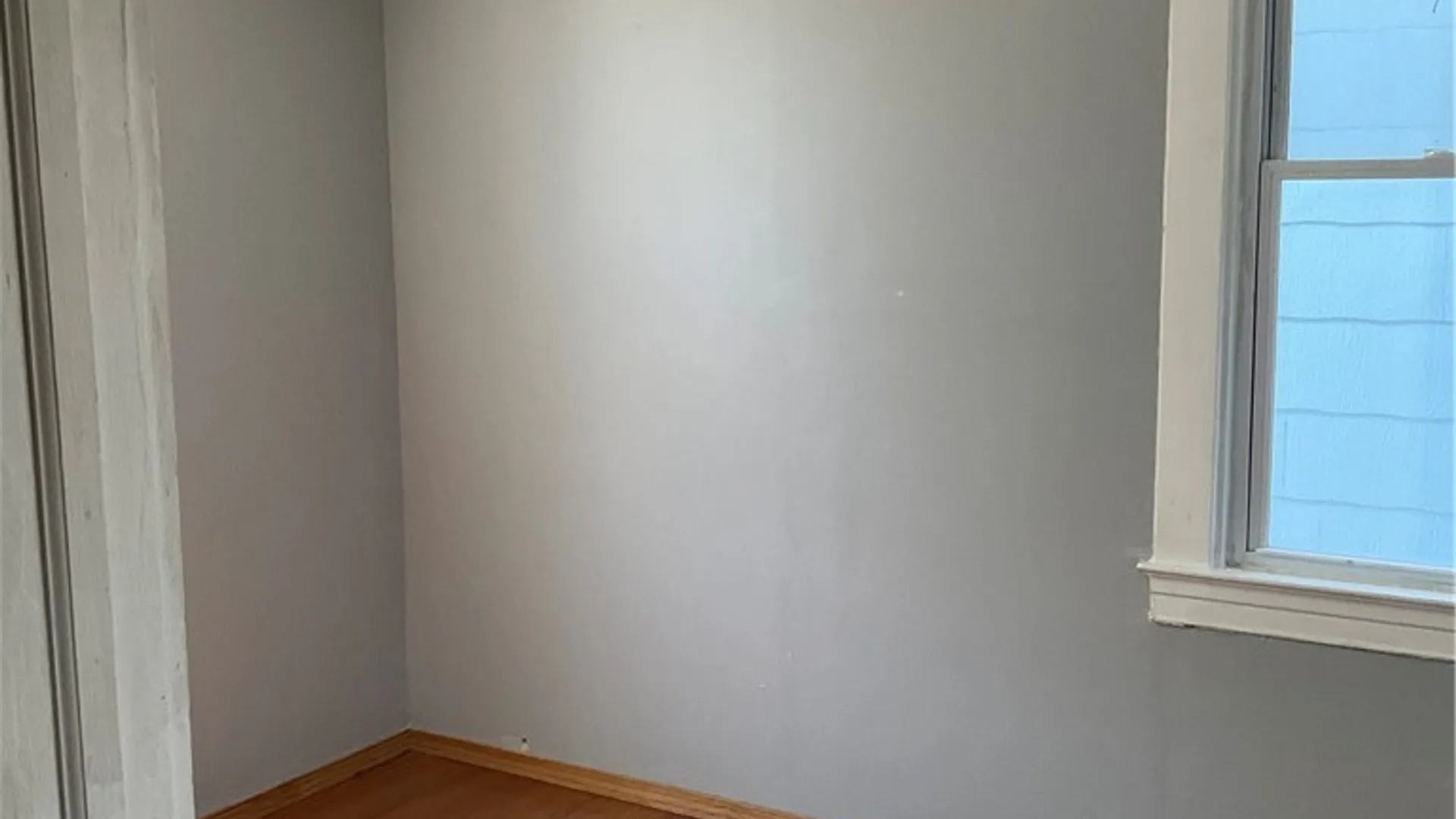 Property at 44 Aldrich Place, Buffalo, NY 14220 7