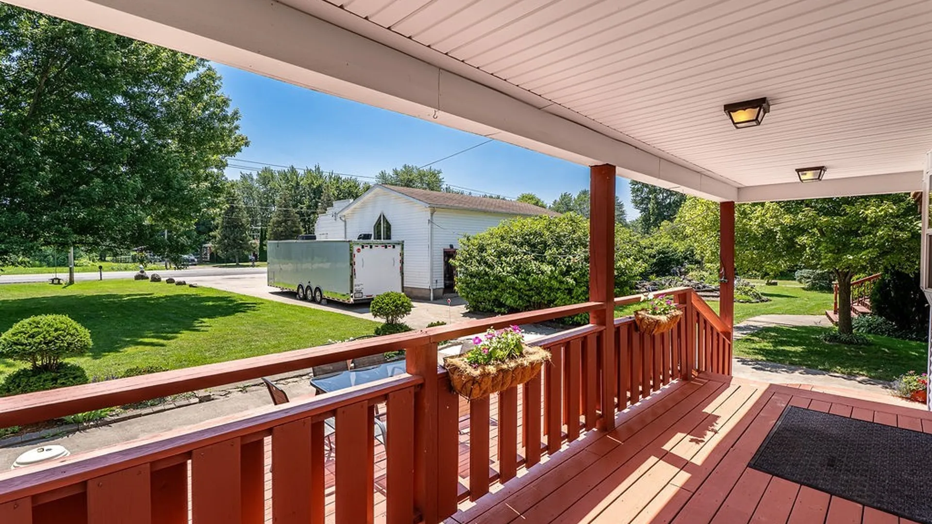 Property at 4015 Mapleton Road, Wheatfield, NY 14120 28
