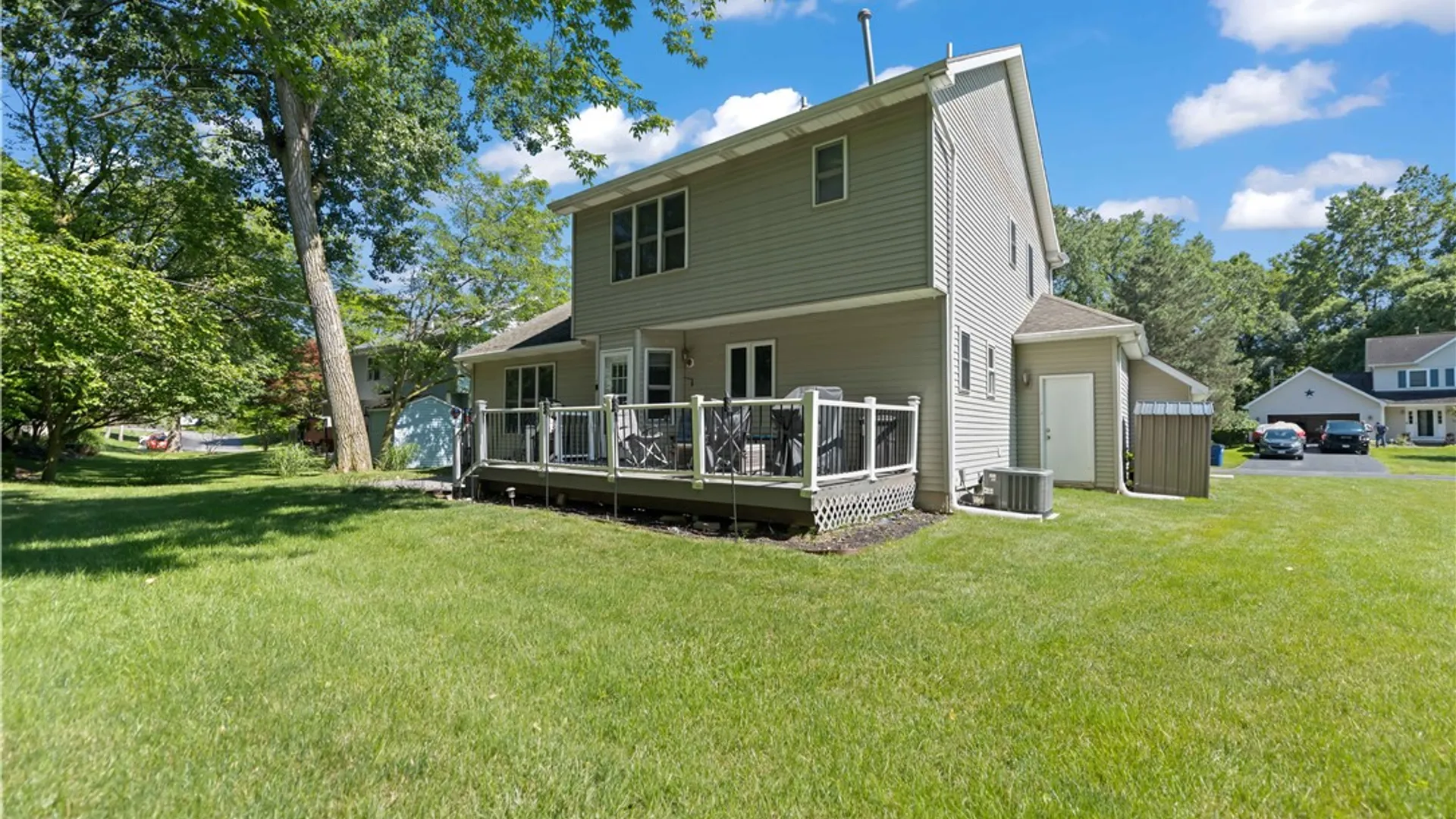 Property at 16 Wisteria Lane, Irondequoit, NY 14617 35
