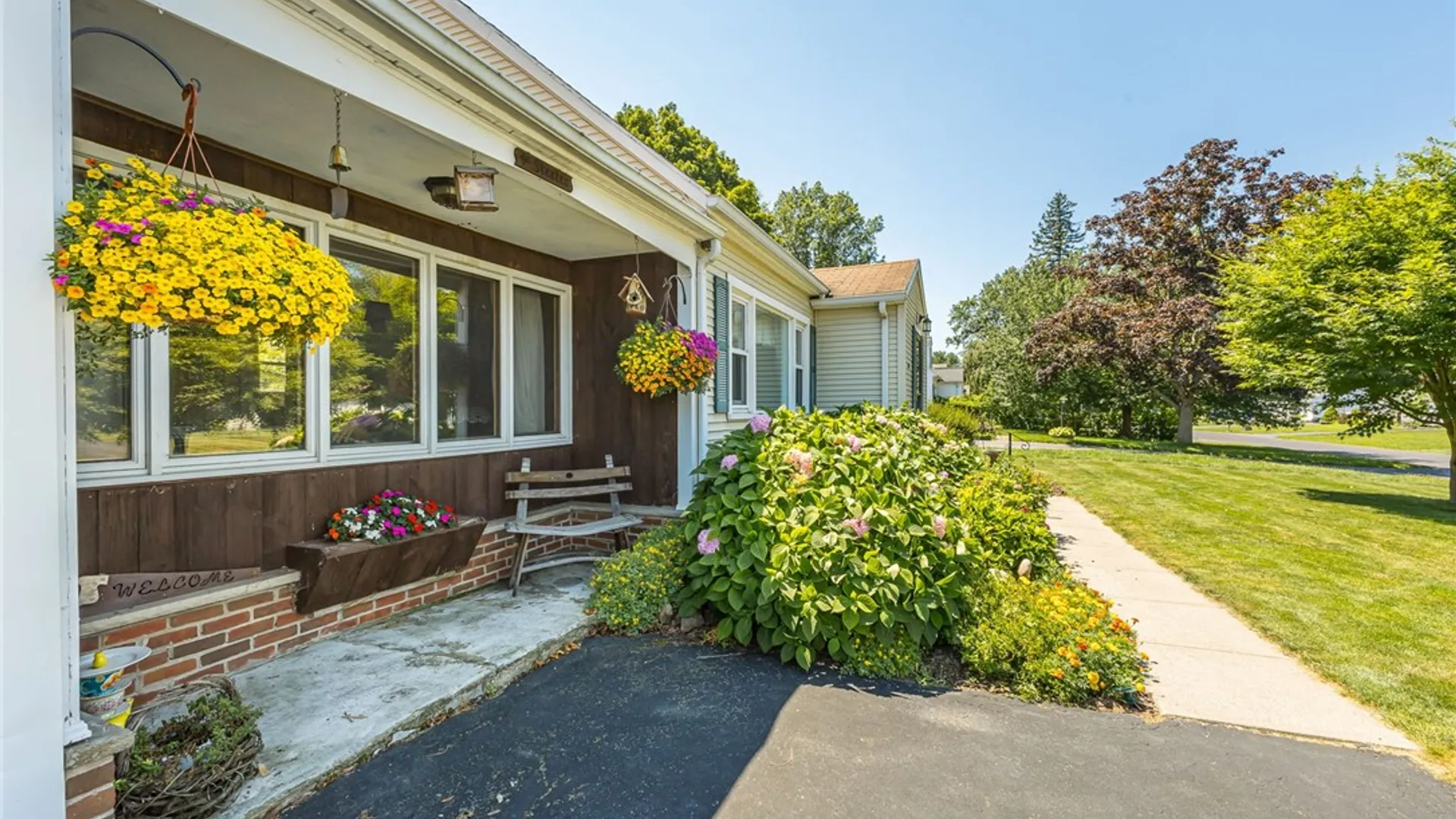 Property at 653 Adeline Drive, Webster, NY 14580 5