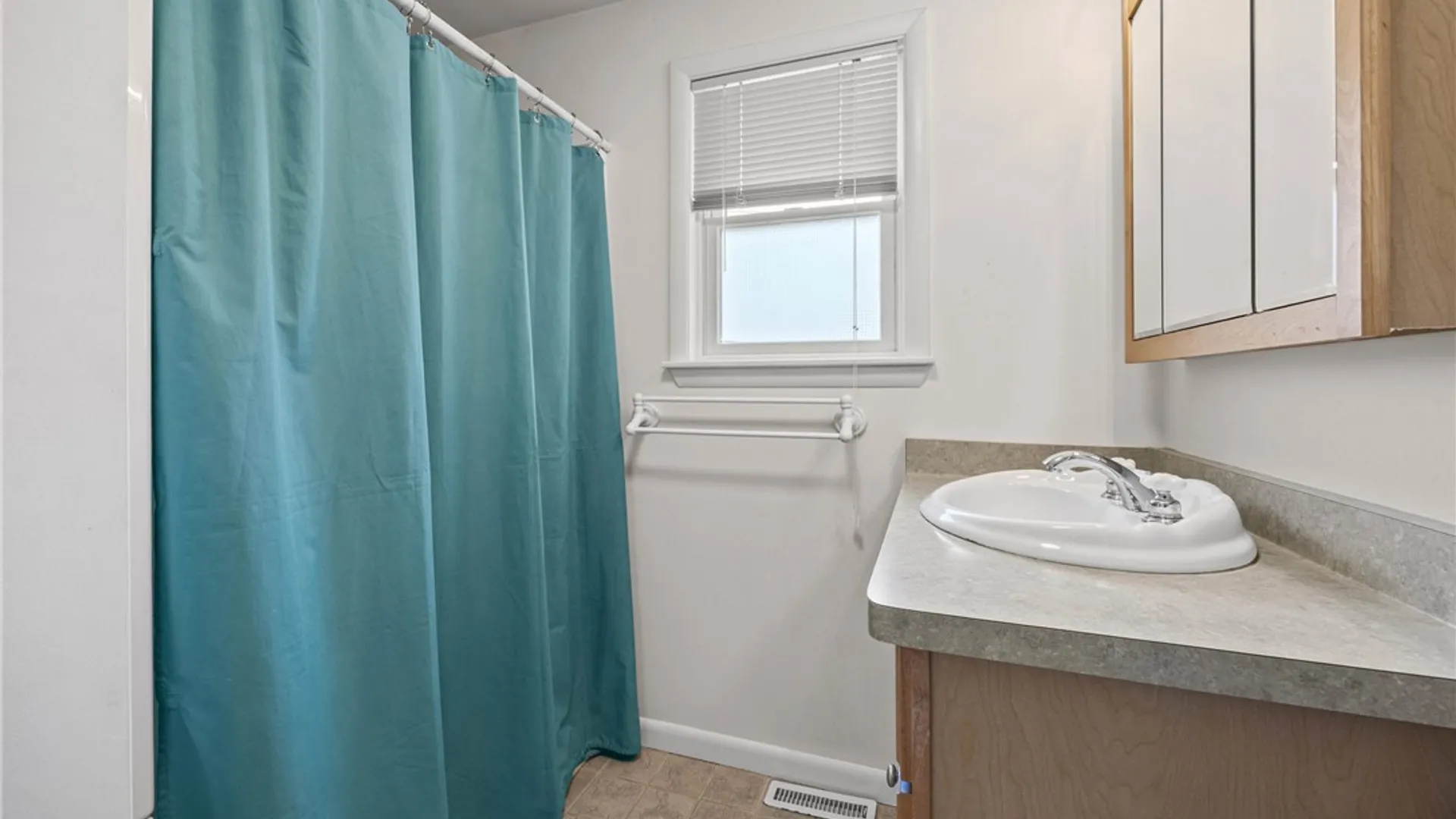 Property at 221 Meadowbriar Road, Greece, NY 14616 28